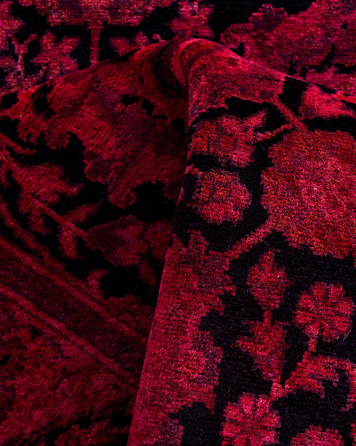 Chemin de table noir contemporain en laine finement nouée à la main en vente 1