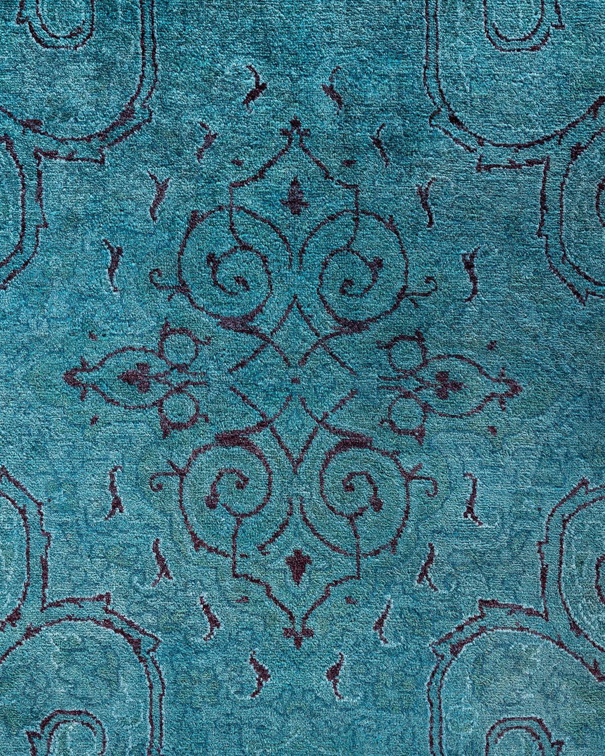 Pakistanais Contemporary Fine Vibrance Hand Knotted Wool Blue Area Rug (Tapis bleu en laine nouée à la main) en vente
