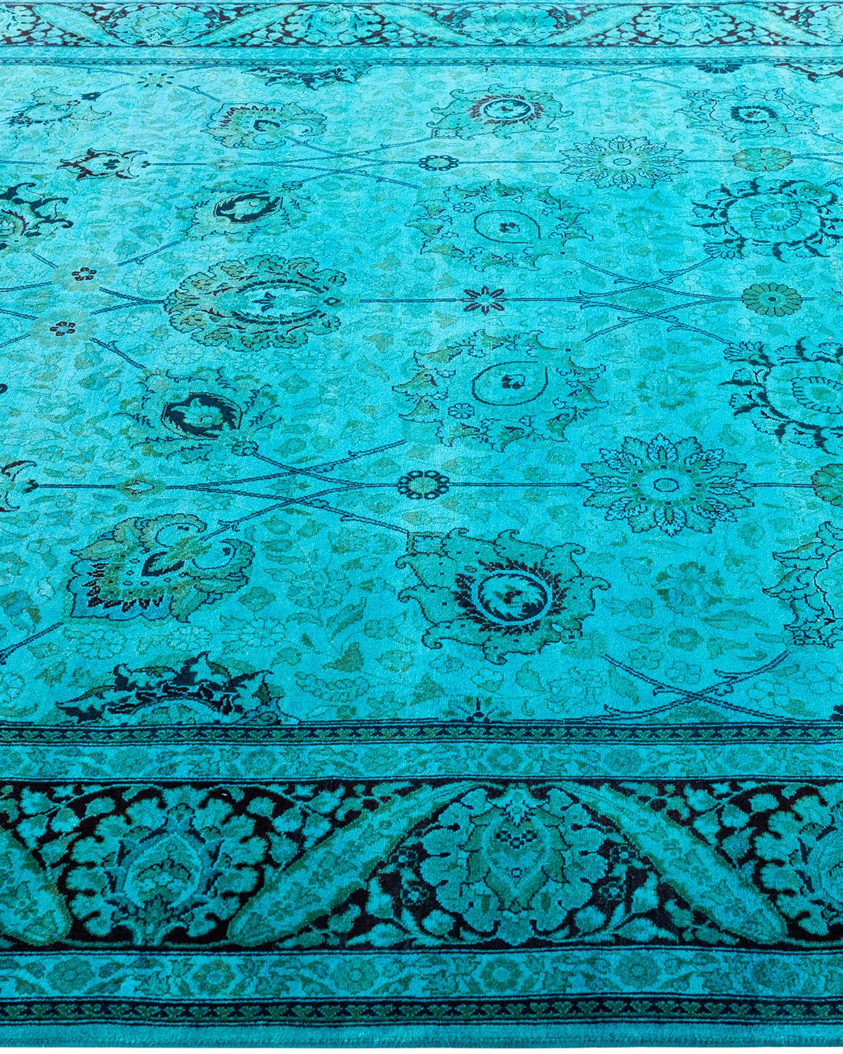 Contemporary Fine Vibrance Hand Knotted Wool Blue Area Rug (Tapis bleu en laine nouée à la main) Neuf - En vente à Norwalk, CT