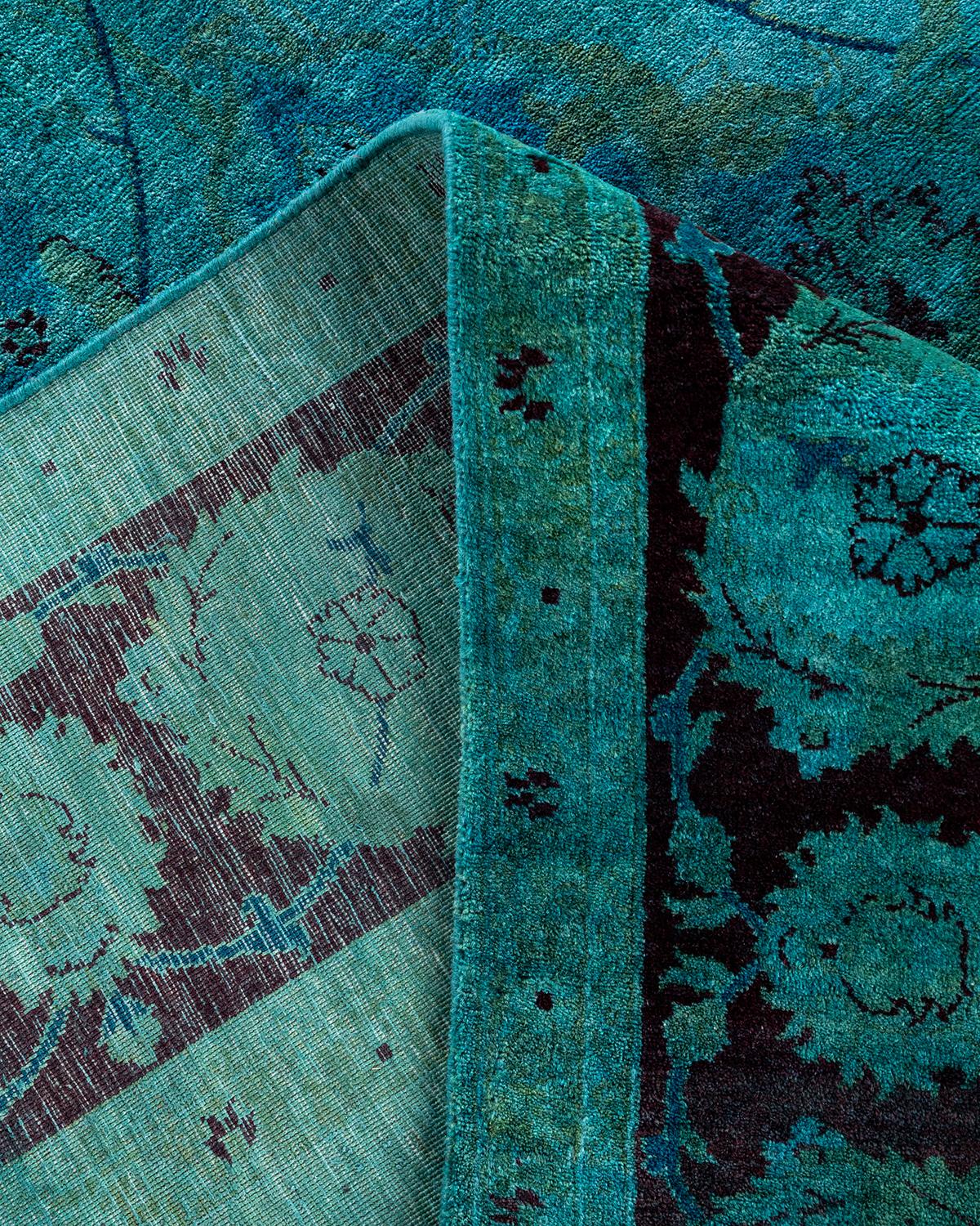 Contemporary Fine Vibrance Hand Knotted Wool Blue Area Rug For Sale 2