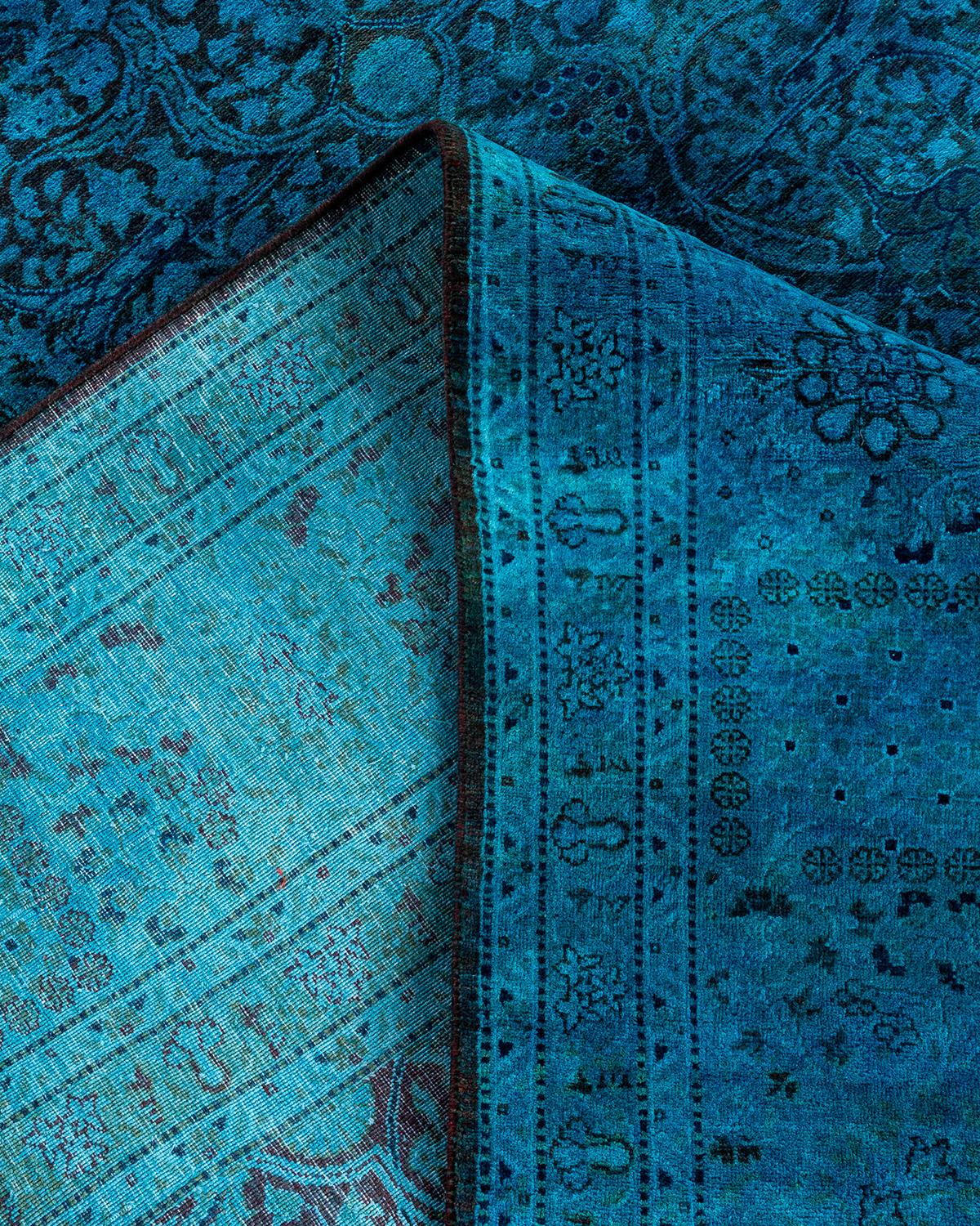 Contemporary Fine Vibrance Hand Knotted Wool Blue Area Rug (Wolle) im Angebot