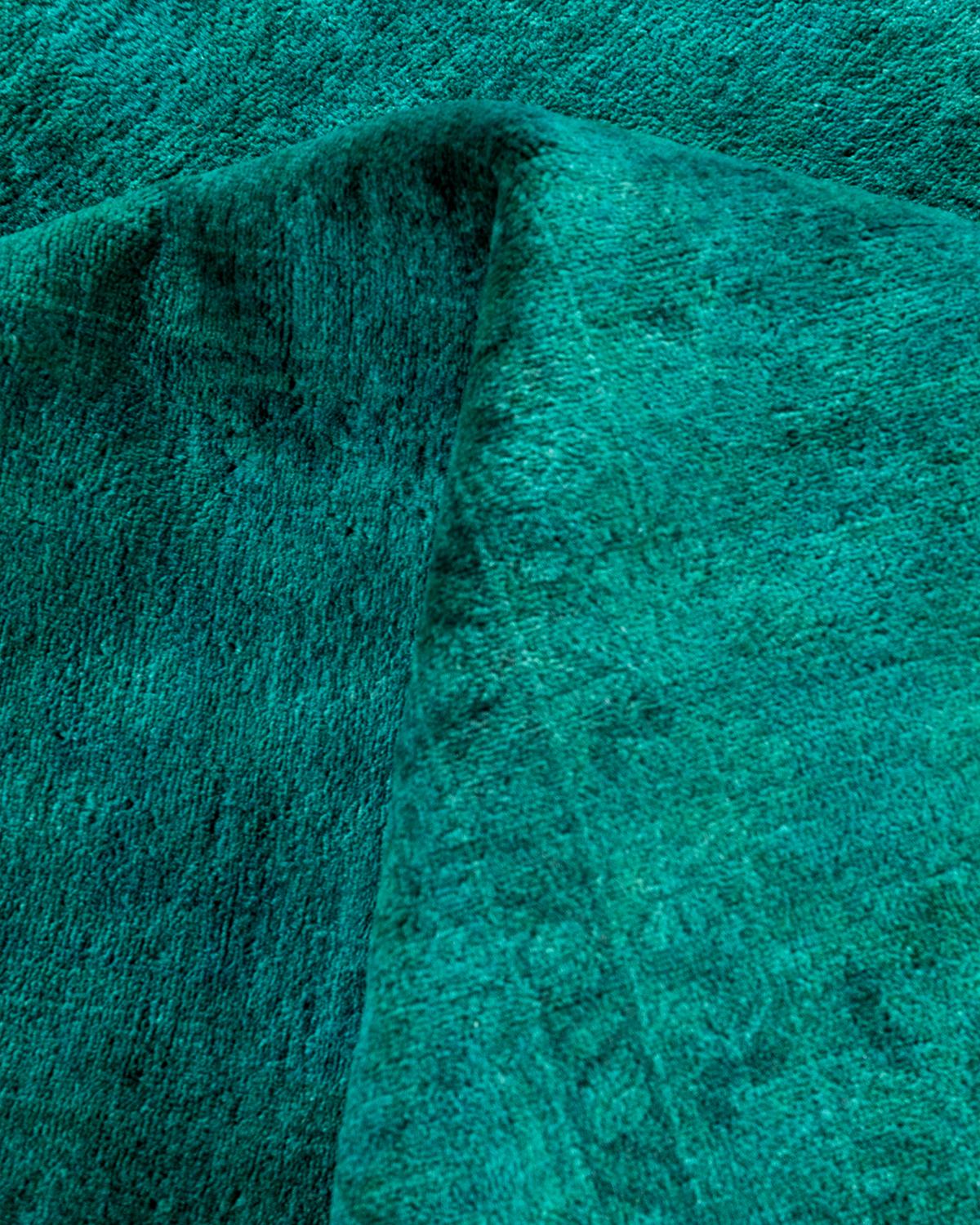 Tappeto contemporaneo Fine Vibrance in lana annodata a mano di colore blu in vendita 1