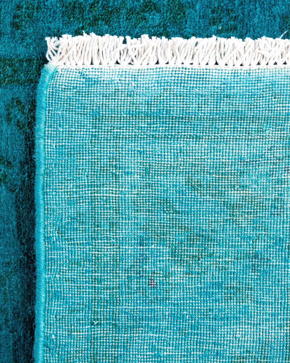 XXIe siècle et contemporain Chemin de table contemporain en laine fine nouée à la main bleu en vente