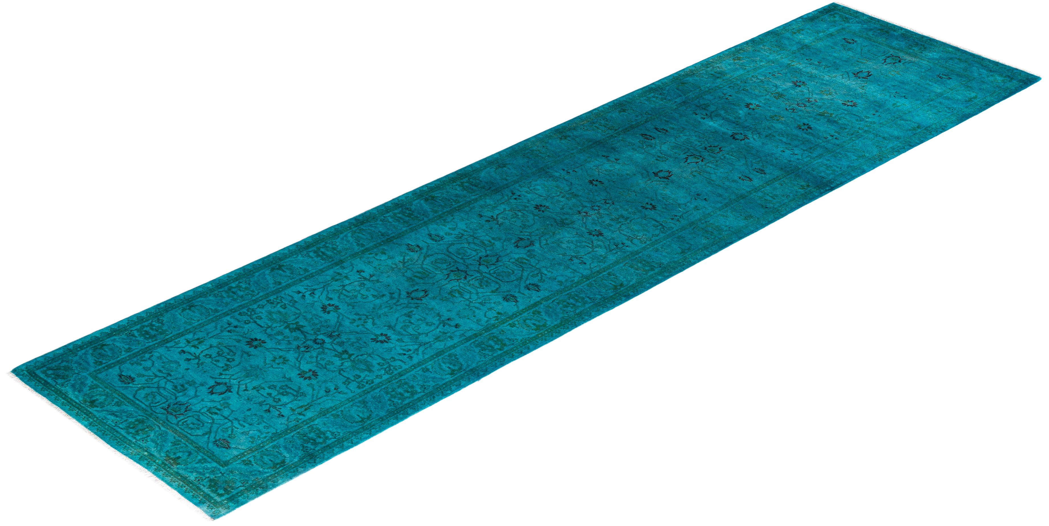 Chemin de table contemporain en laine fine nouée à la main bleu en vente 2