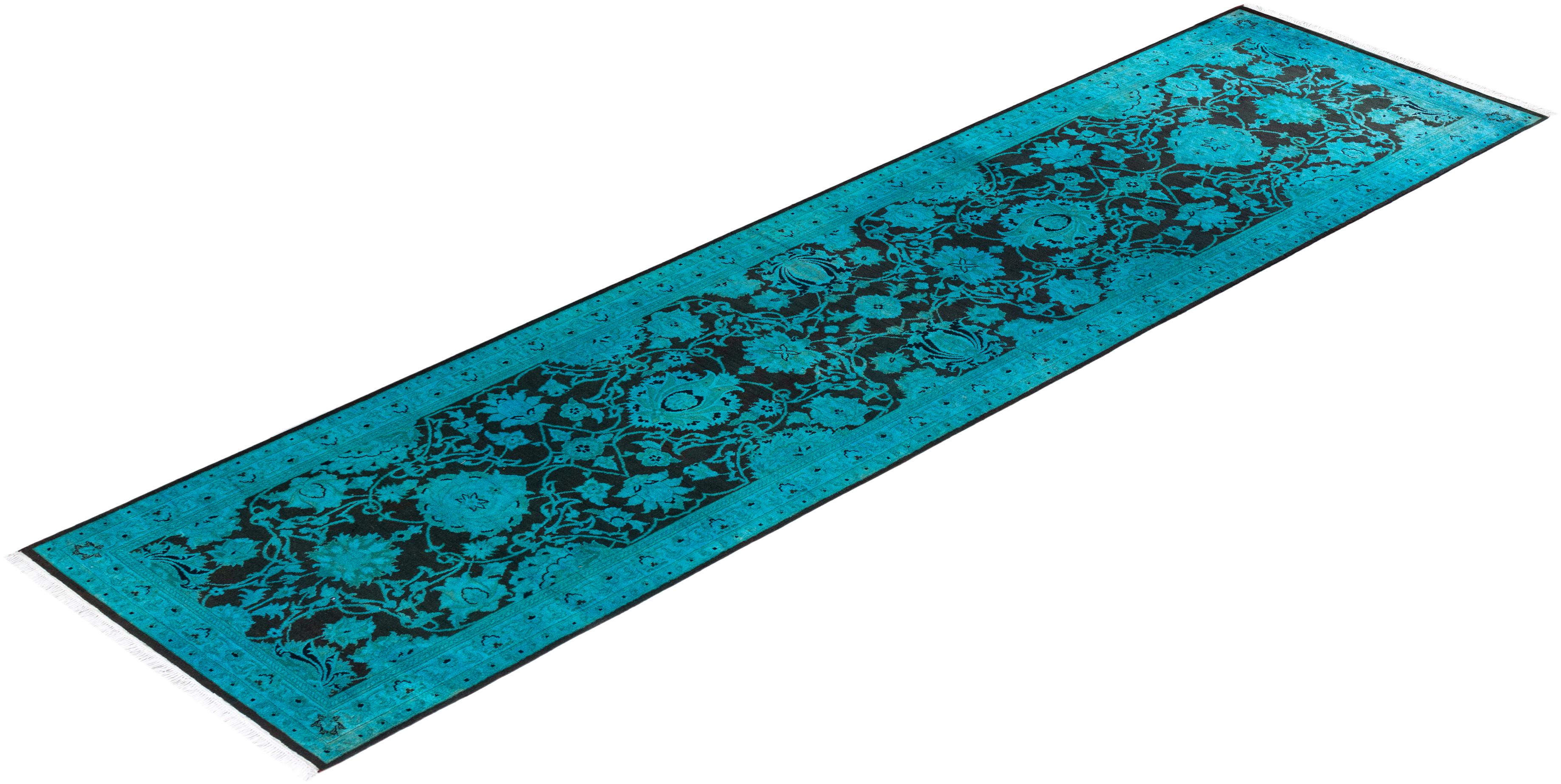 Chemin de table contemporain en laine fine nouée à la main bleu en vente 2