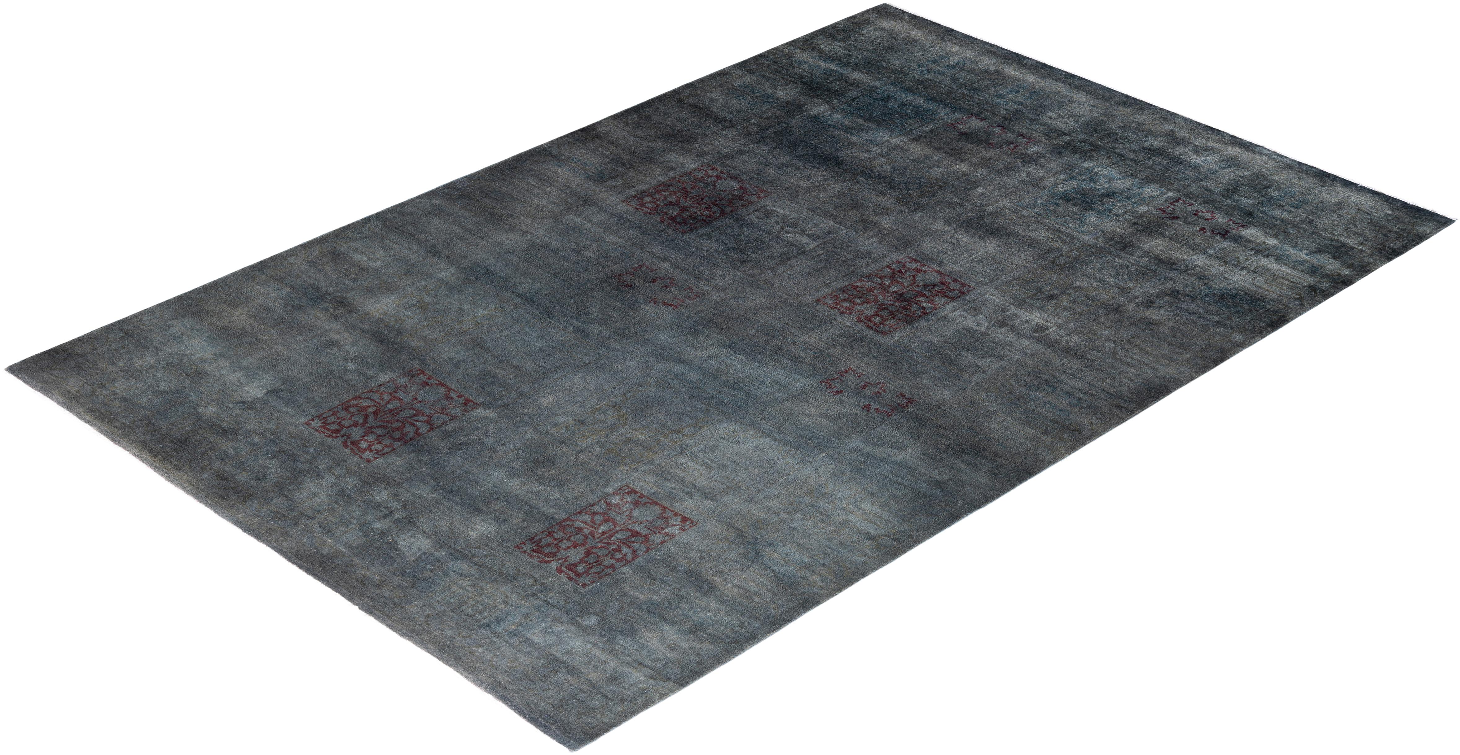 Contemporary Fine Vibrance Hand Knotted Wool Charcoal Area Rug  For Sale 4