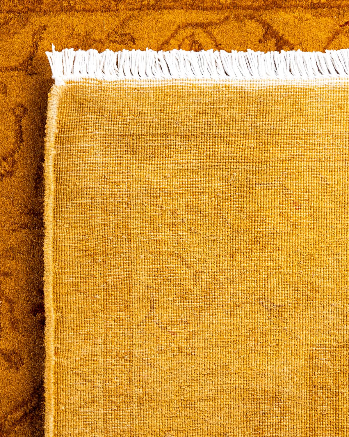 Alfombra contemporánea de lana anudada a mano en tonos dorados Siglo XXI y contemporáneo en venta
