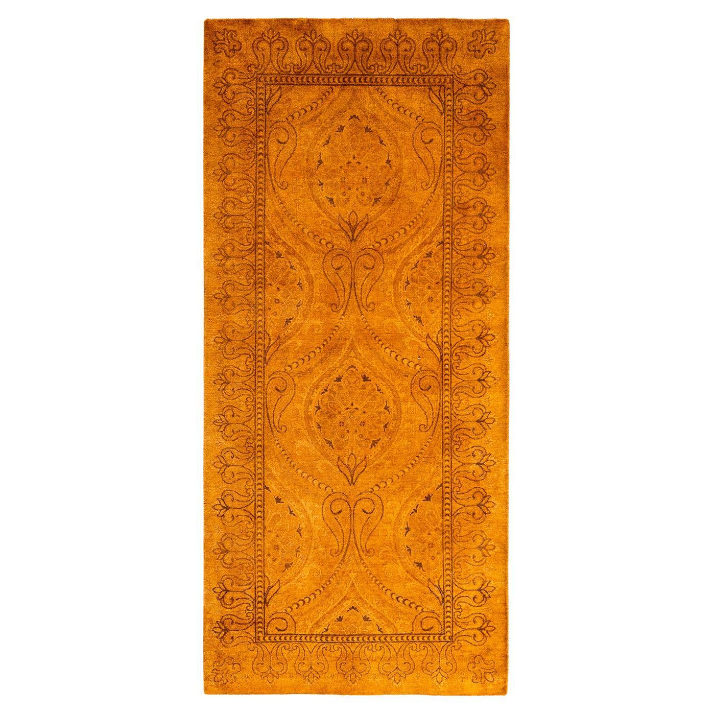 Contemporary Fine Vibrance Hand Knotted Wool Gold Area Rug  For Sale