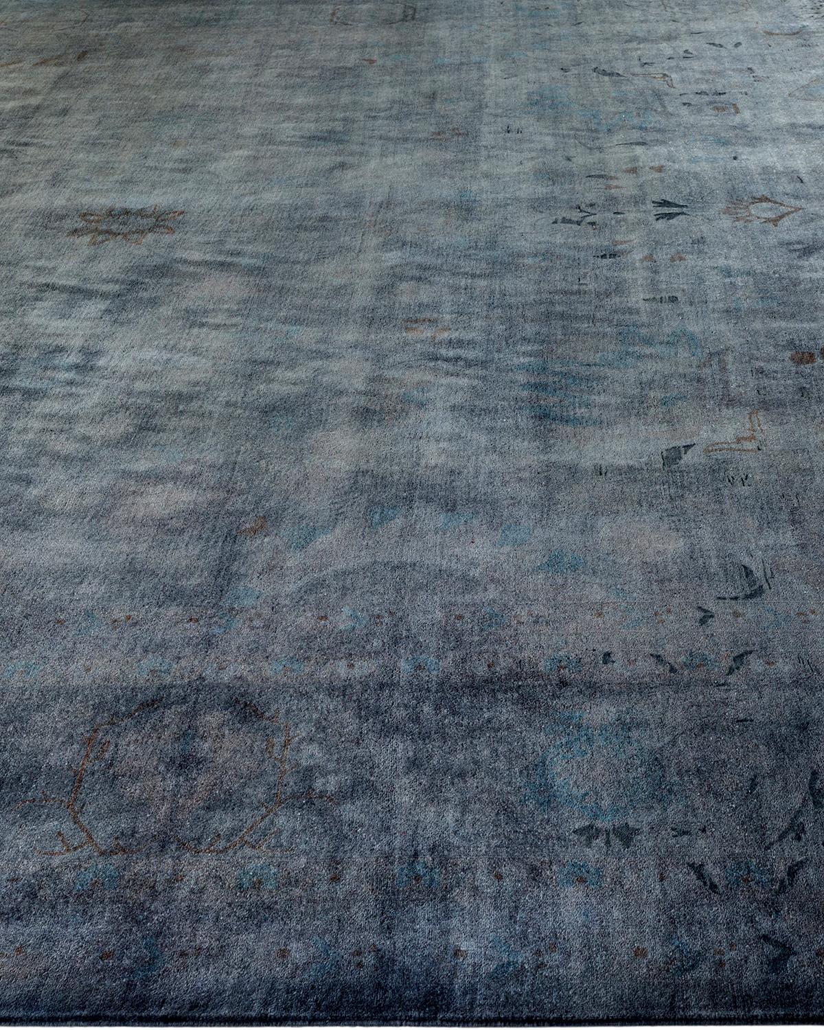 Contemporary Fine Vibrance Hand Knotted Wool Gray Area Rug  im Zustand „Neu“ im Angebot in Norwalk, CT