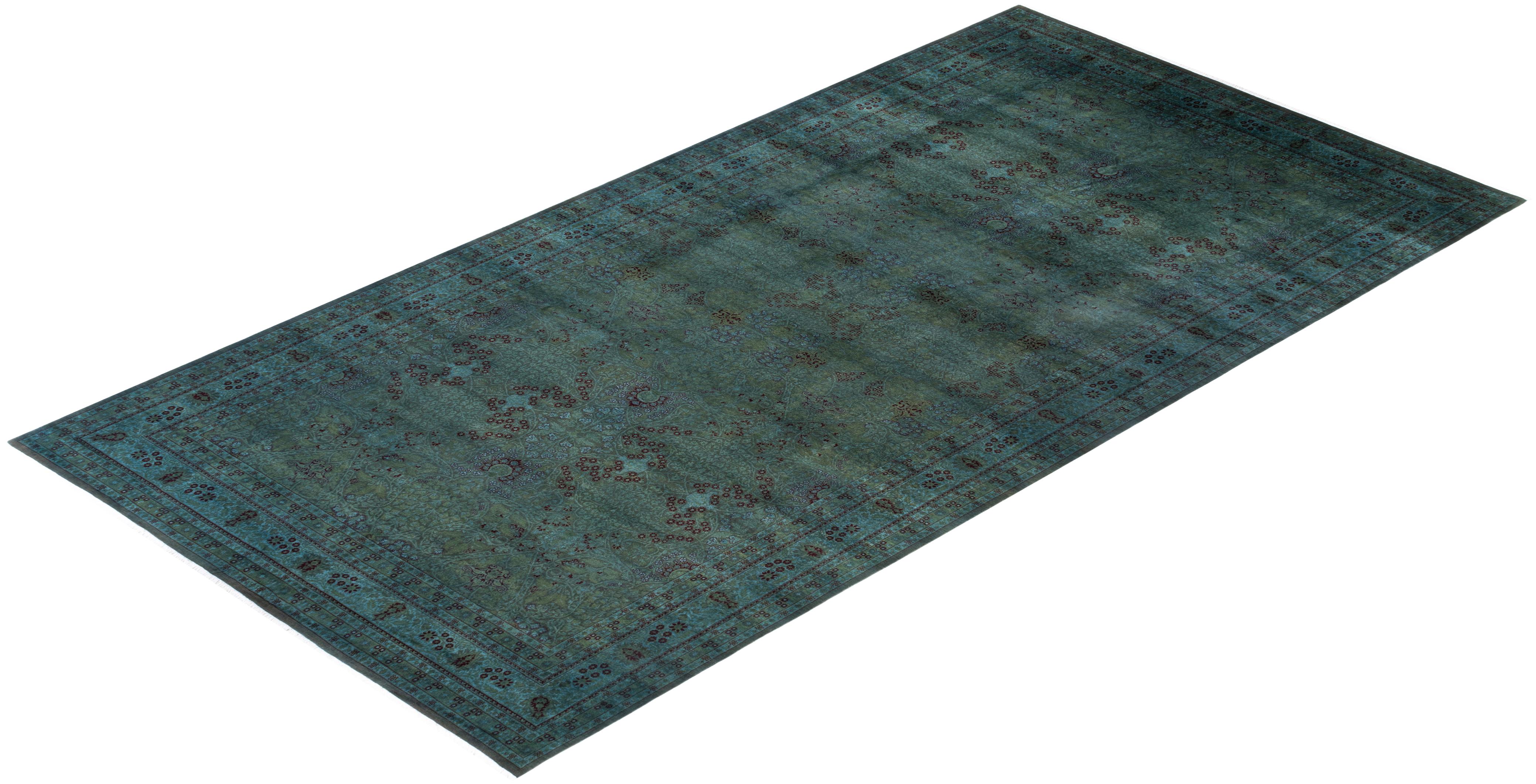 Contemporary Fine Vibrance Hand Knotted Wool Gray Area Rug For Sale 4