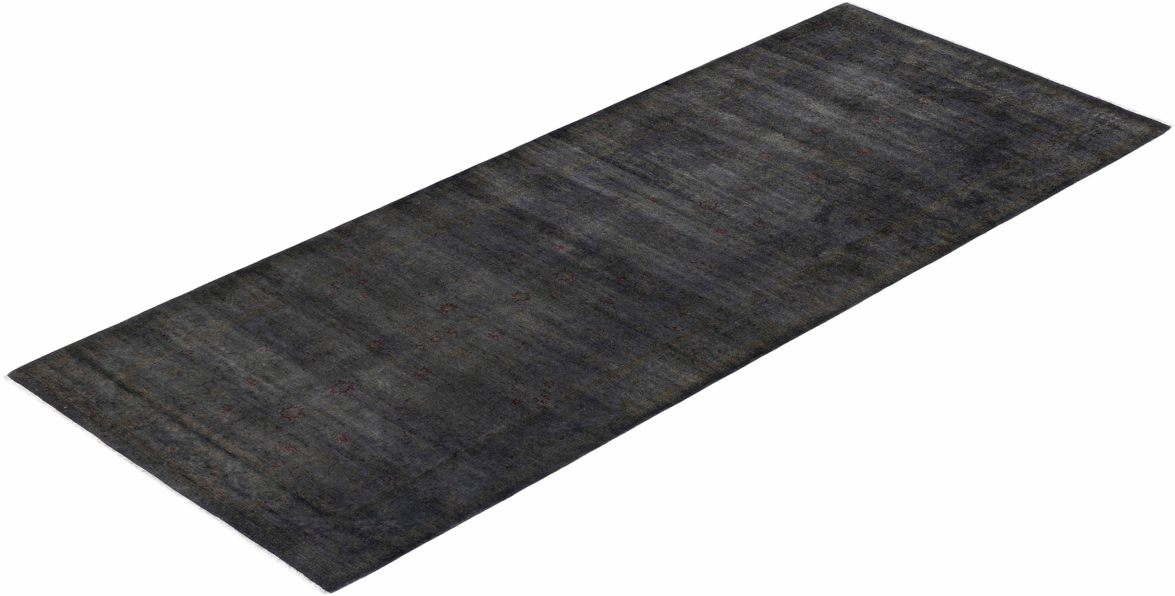 Contemporary Fine Vibrance Hand Knotted Wool Gray Area Rug  For Sale 4