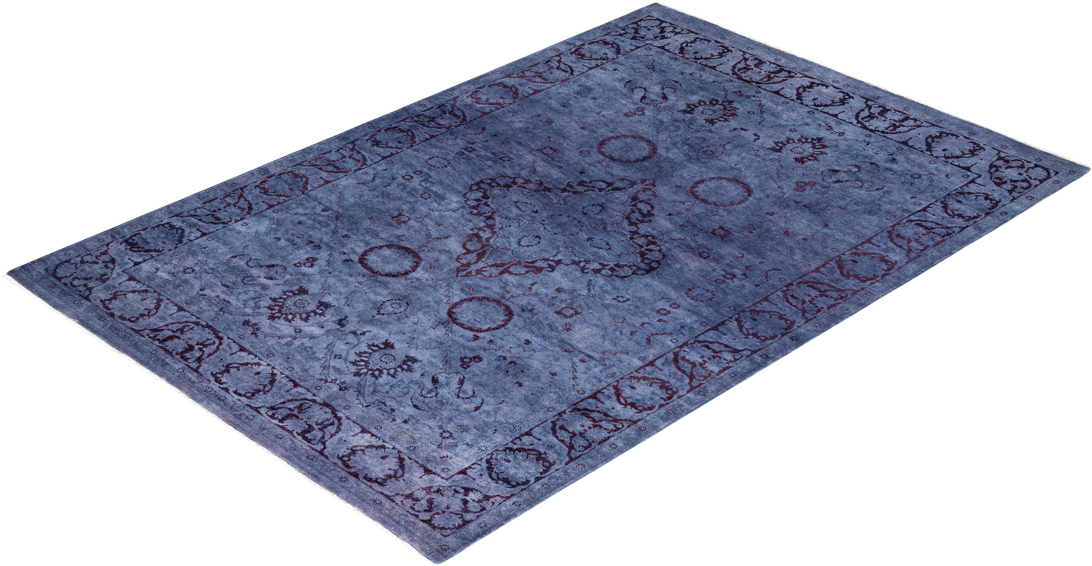 Contemporary Fine Vibrance Hand Knotted Wool Gray Area Rug im Angebot 2