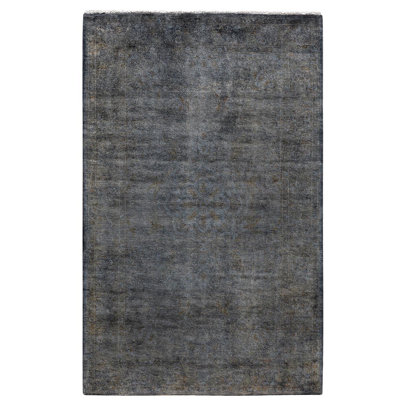 Contemporary Fine Vibrance Hand Knotted Wool Gray Area Rug For Sale