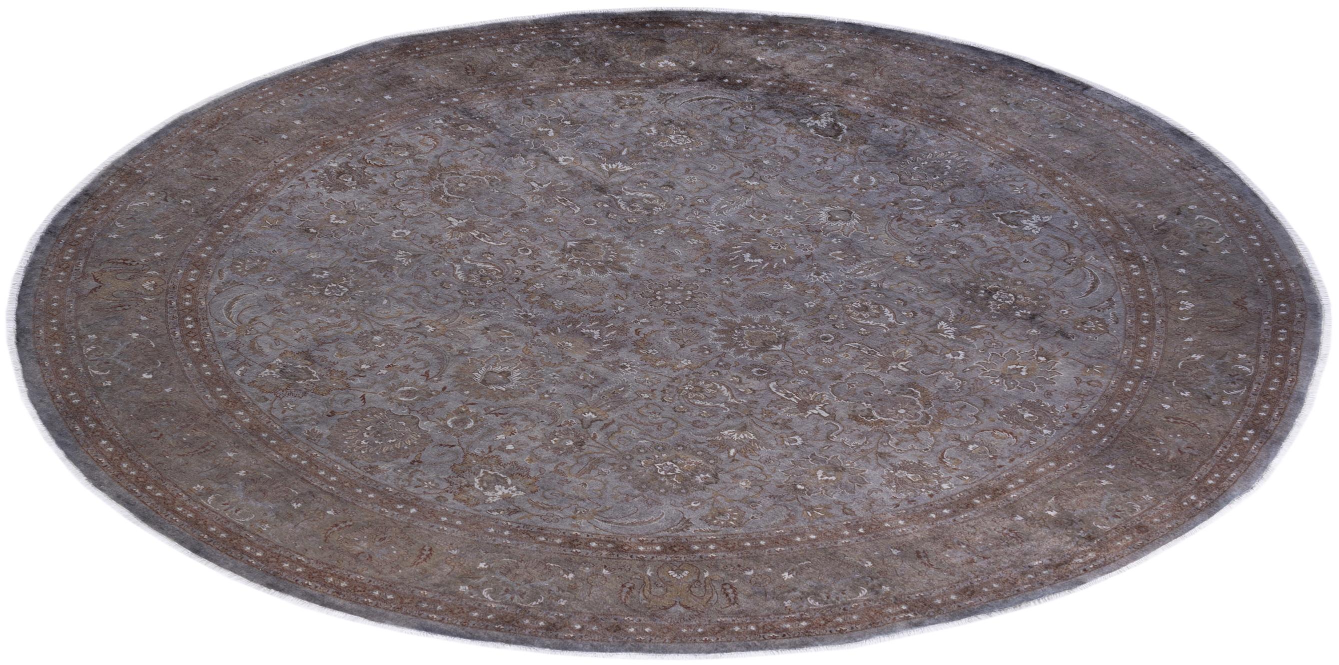 Contemporary Fine Vibrance Hand Knotted Wool Gray Round Area Rug For Sale 4