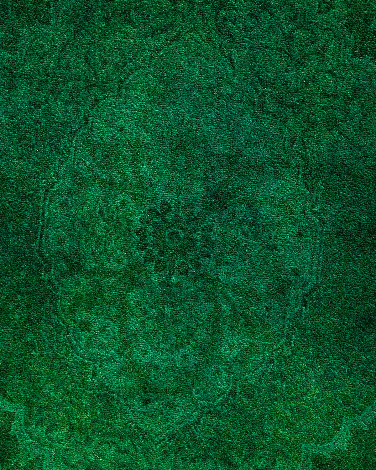 Pakistanais Contemporary Fine Vibrance Hand Knotted Wool Green Area Rug (Tapis de sol en laine verte nouée à la main) en vente