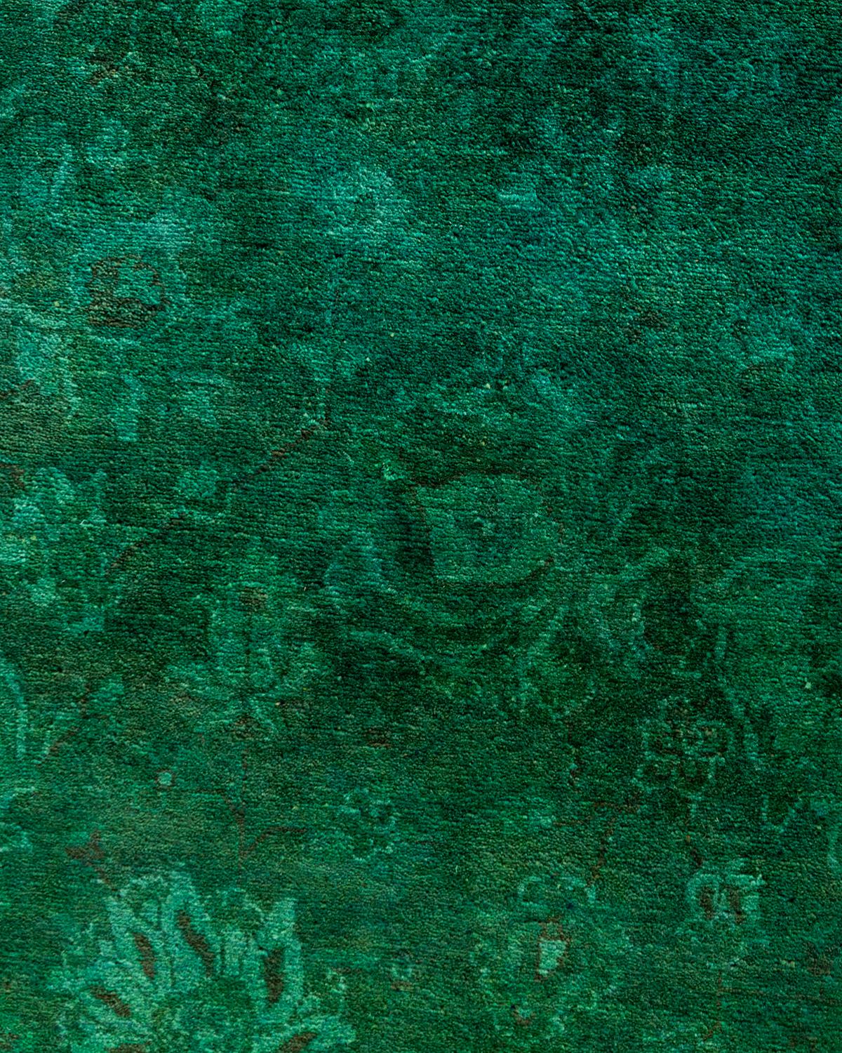 Pakistani Contemporary Fine Vibrance Hand Knotted Wool Green Area Rug For Sale