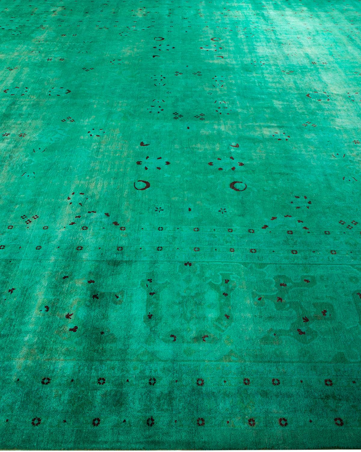 Contemporary Fine Vibrance Hand Knotted Wool Green Area Rug im Zustand „Neu“ im Angebot in Norwalk, CT