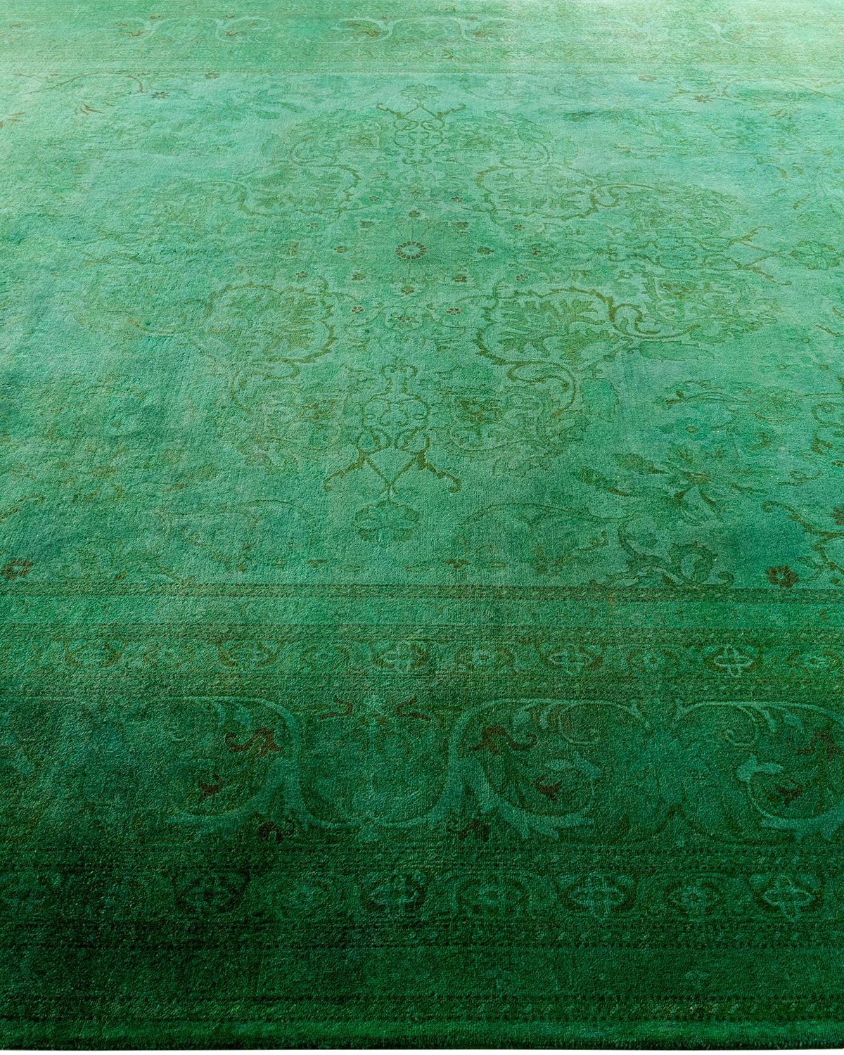 Contemporary Fine Vibrance Hand Knotted Wool Green Area Rug (Tapis de sol en laine verte nouée à la main) Neuf - En vente à Norwalk, CT