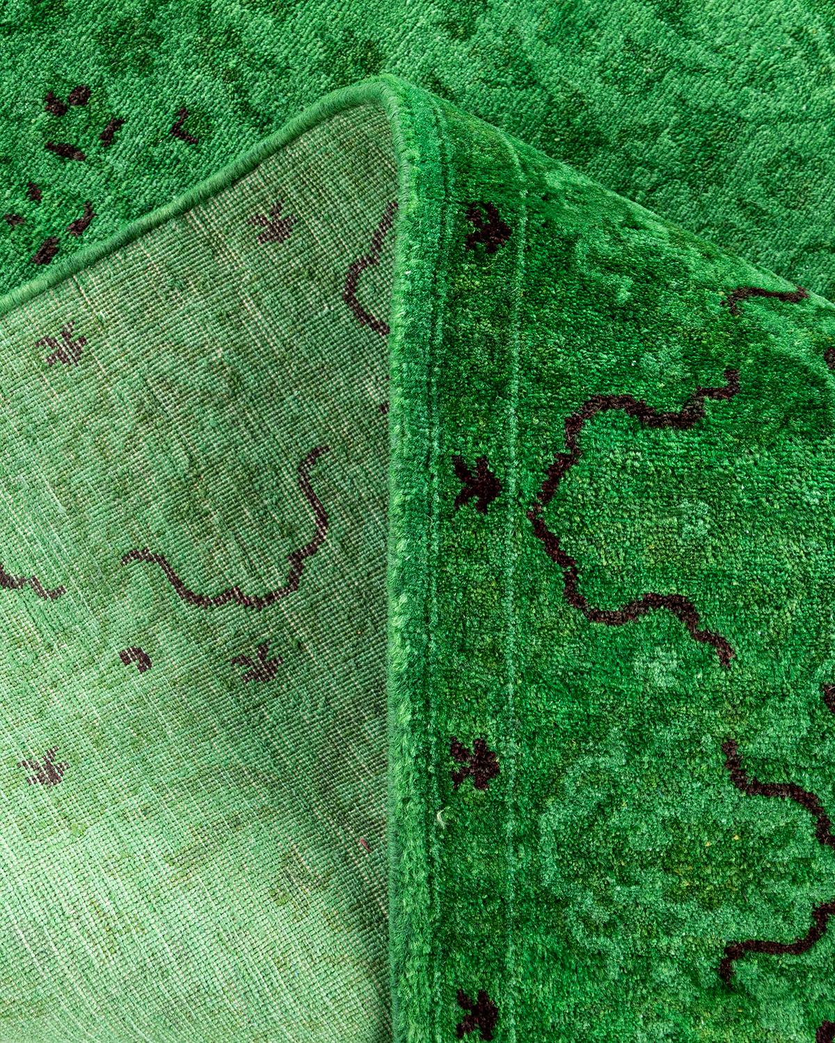 Contemporary Fine Vibrance Hand Knotted Wool Green Area Rug For Sale 2