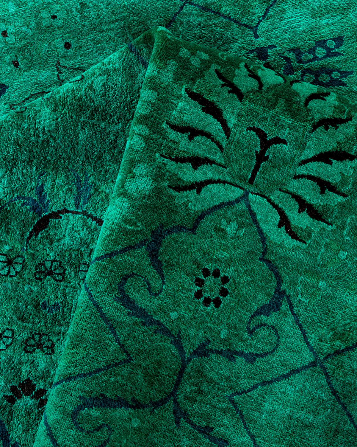 Contemporary Fine Vibrance Hand Knotted Wool Green Area Rug For Sale 3