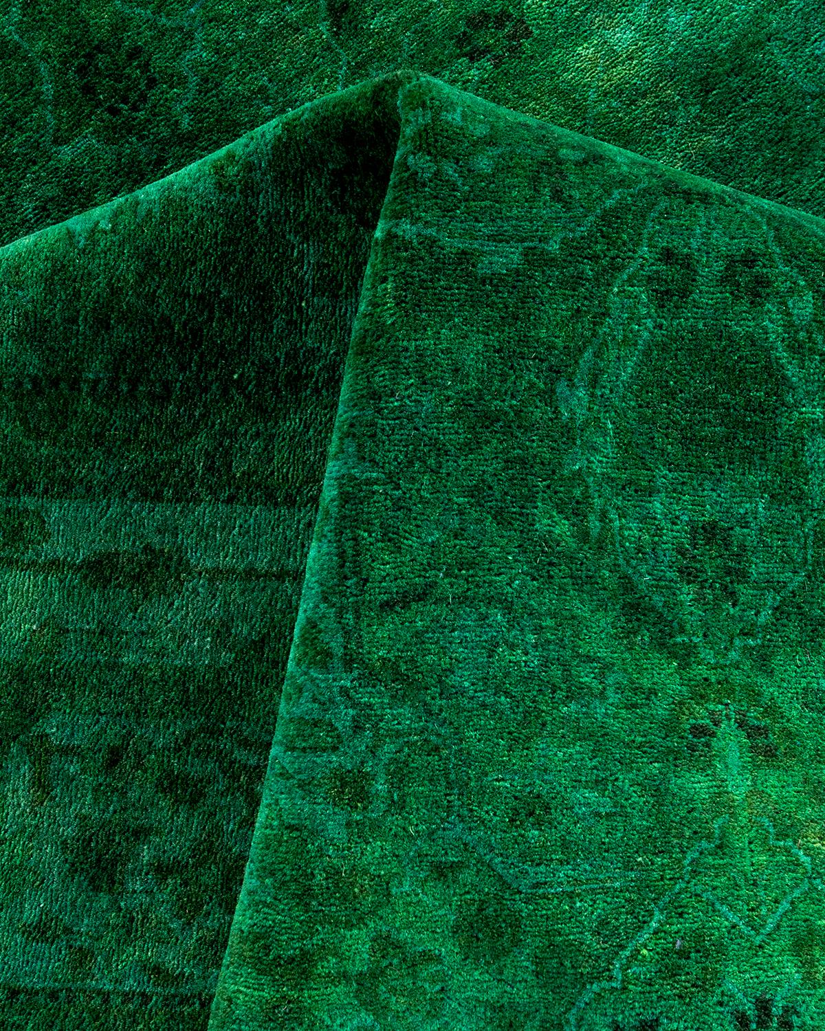 Contemporary Fine Vibrance Hand Knotted Wool Green Area Rug For Sale 3