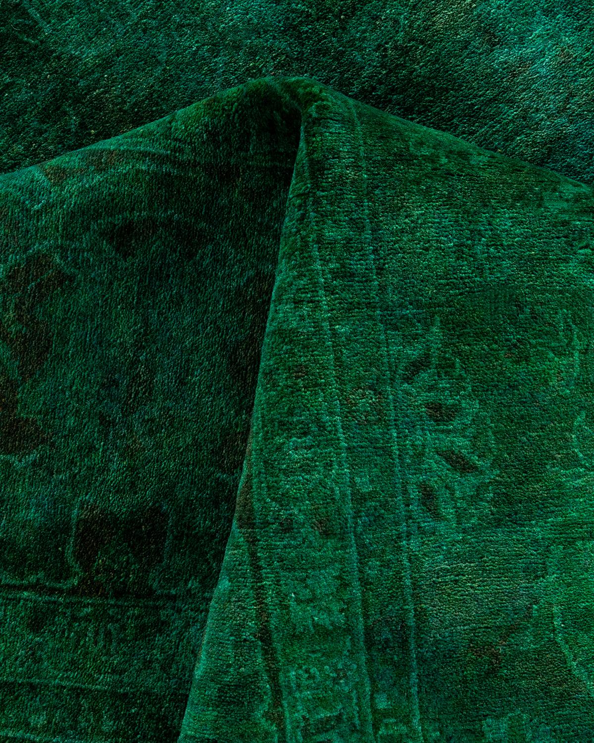 Contemporary Fine Vibrance Hand Knotted Wool Green Area Rug For Sale 3