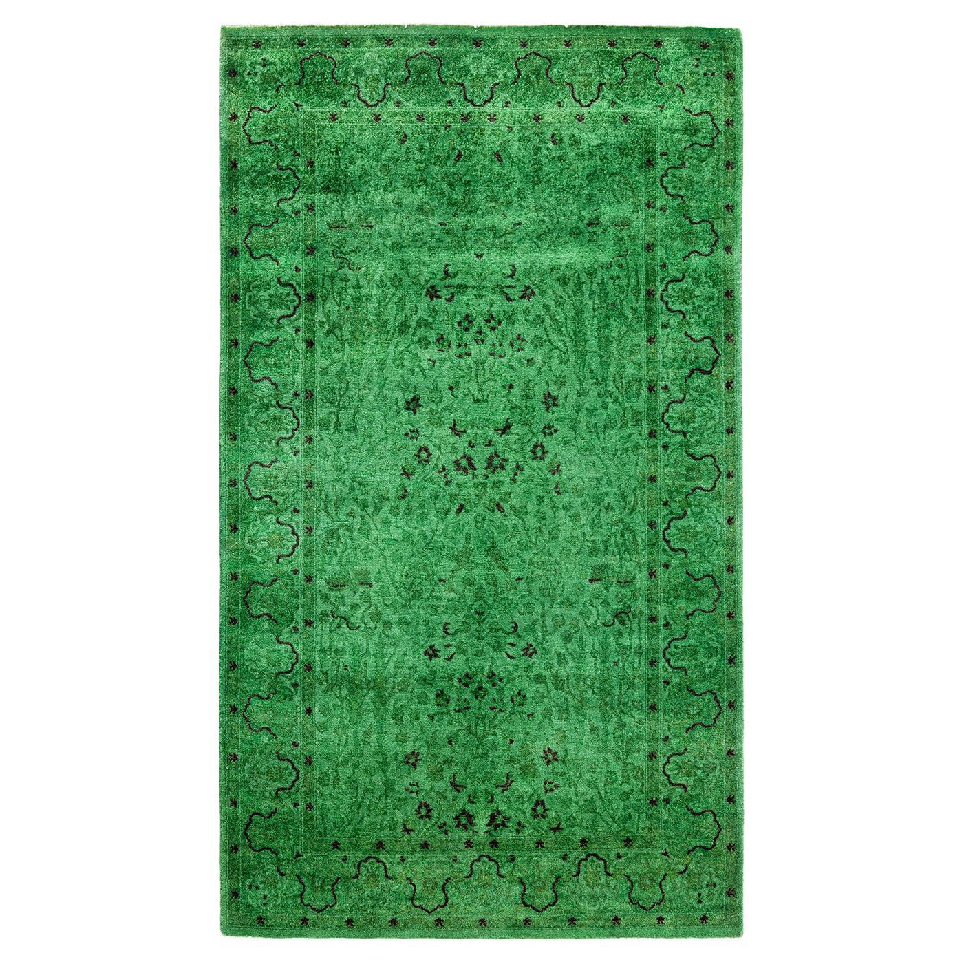 Contemporary Fine Vibrance Hand Knotted Wool Green Area Rug (Tapis de sol en laine verte nouée à la main)