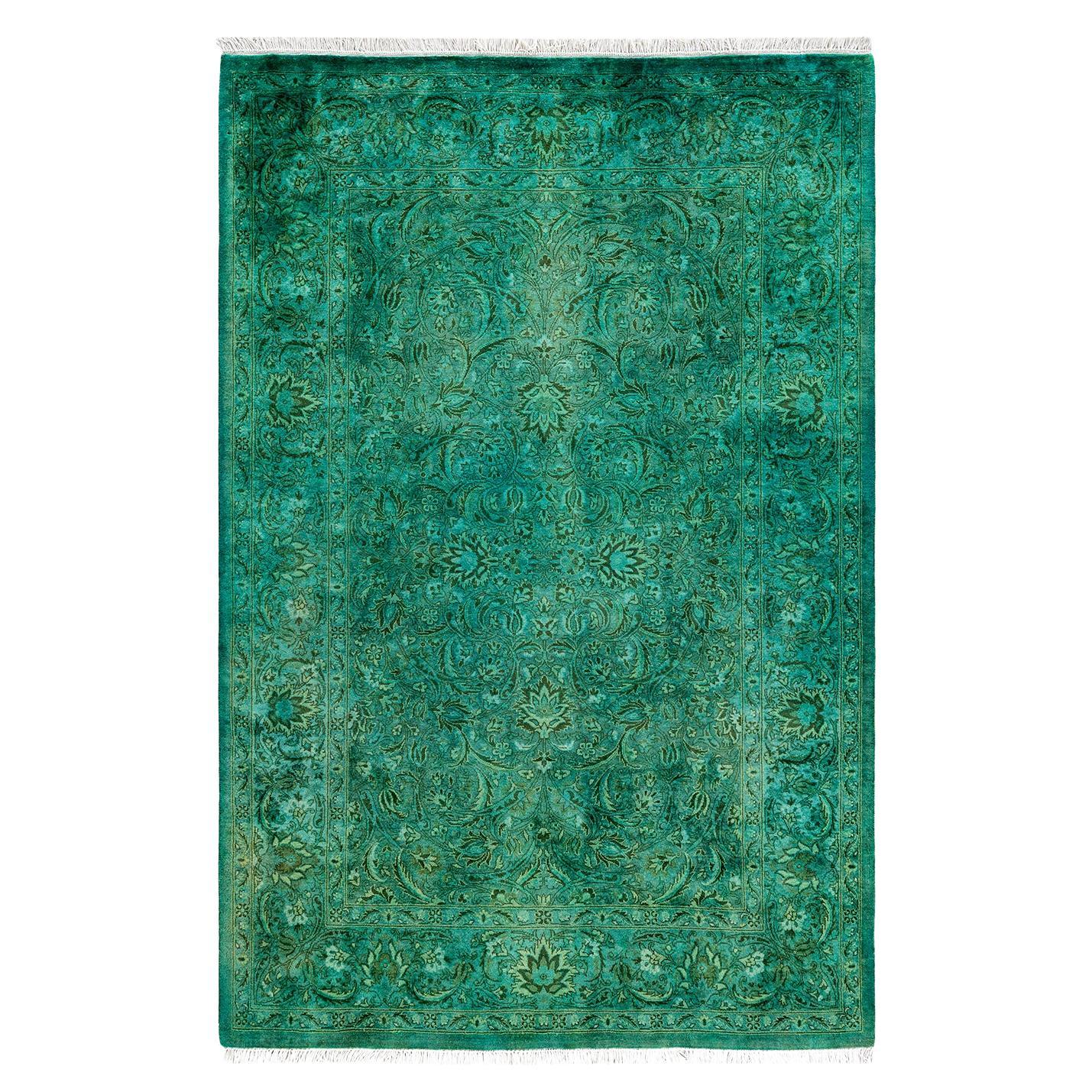 Contemporary Fine Vibrance Hand Knotted Wool Green Area Rug  im Angebot