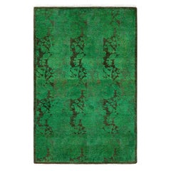 Contemporary Fine Vibrance Hand Knotted Wool Green Area Rug (Tapis de sol en laine verte nouée à la main)