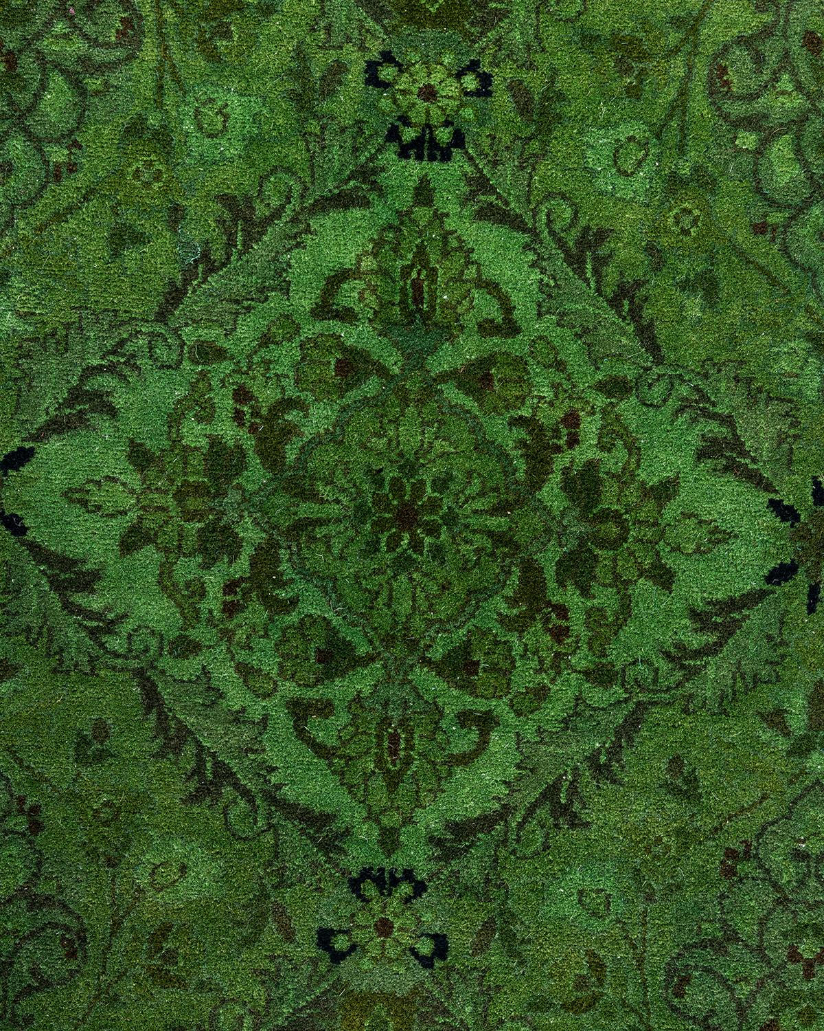 Pakistani Contemporary Fine Vibrance Hand Knotted Wool Green Octagon Area Rug For Sale