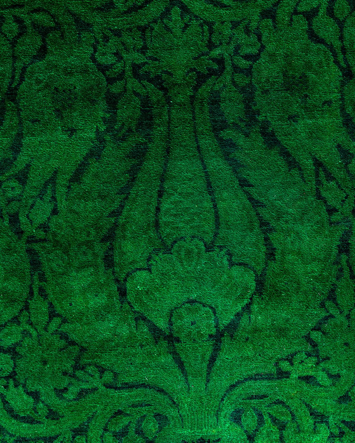 Traves de Mesa Contemporáneo de Lana Verde Anudada a Mano Fine Vibrance Pakistaní en venta