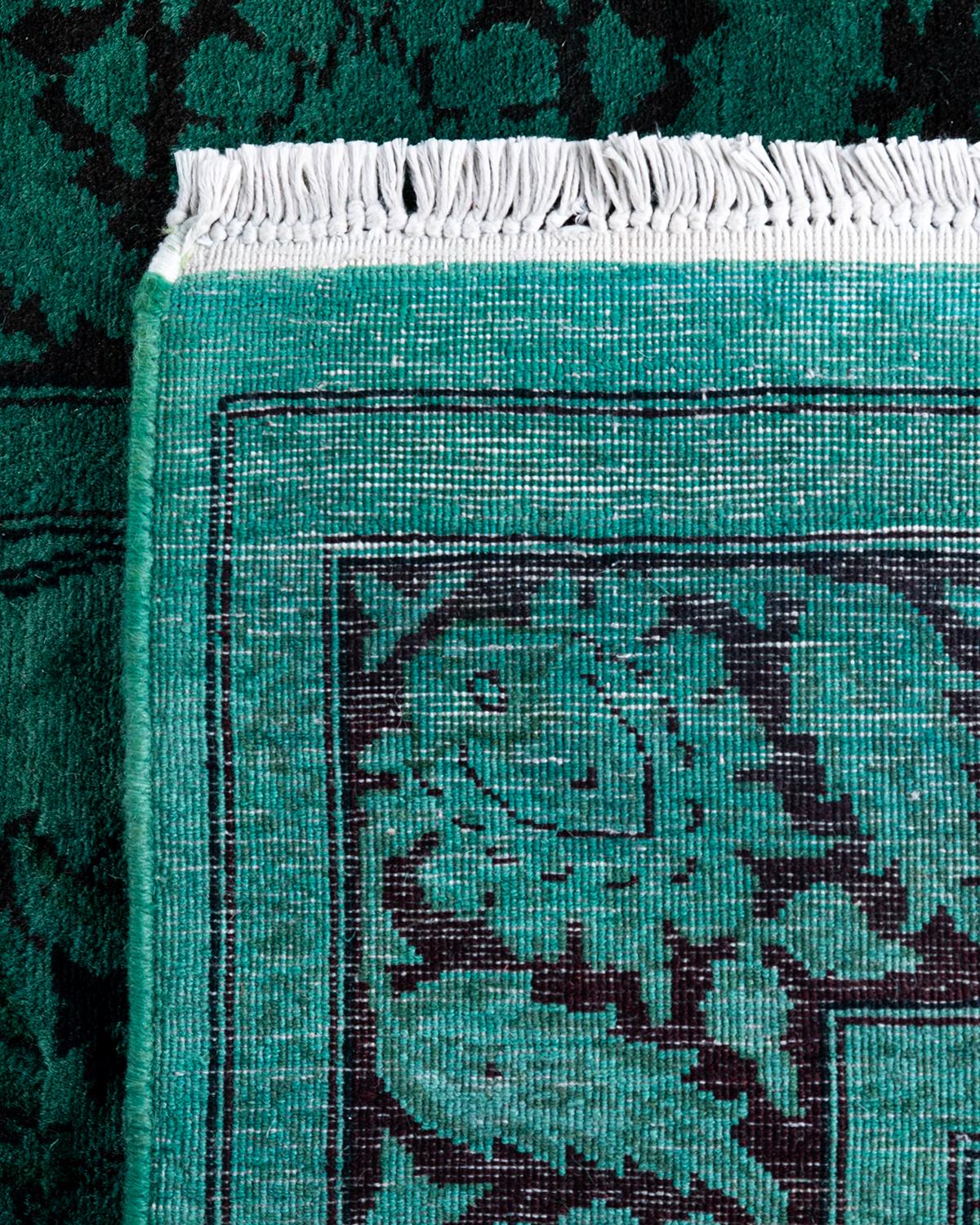 Contemporary Fine Vibrance Hand Knotted Wool Green Läufer (21. Jahrhundert und zeitgenössisch) im Angebot