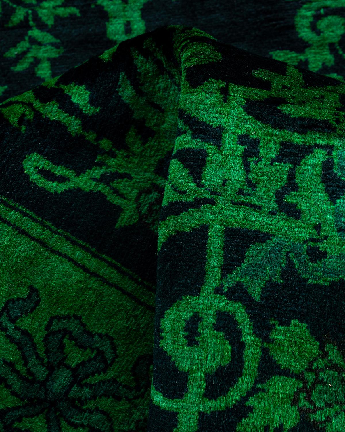 Contemporary Fine Vibrance Hand Knotted Wool Green Runner For Sale 3