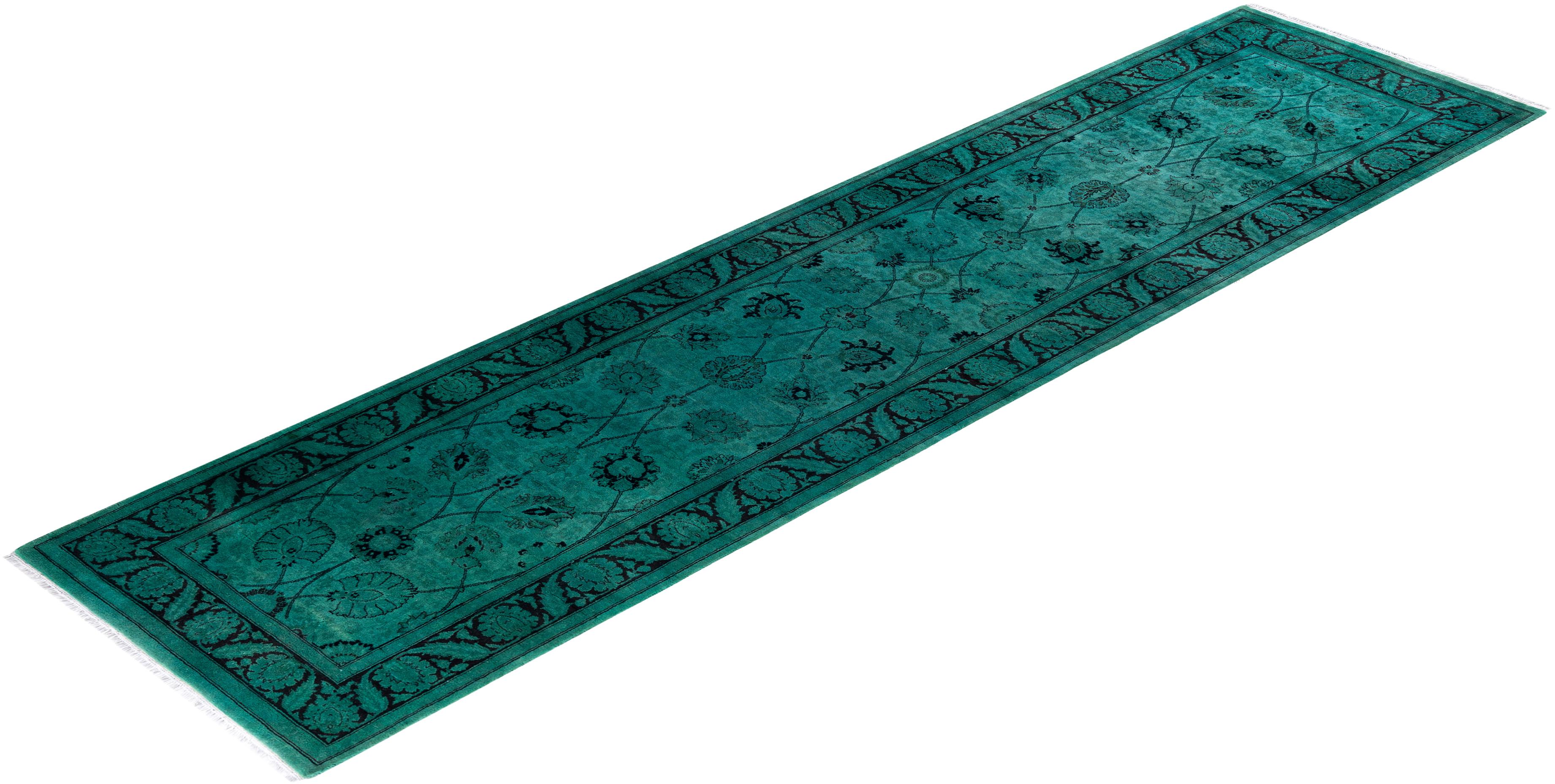 Contemporary Fine Vibrance Hand Knotted Wool Green Runner For Sale 4