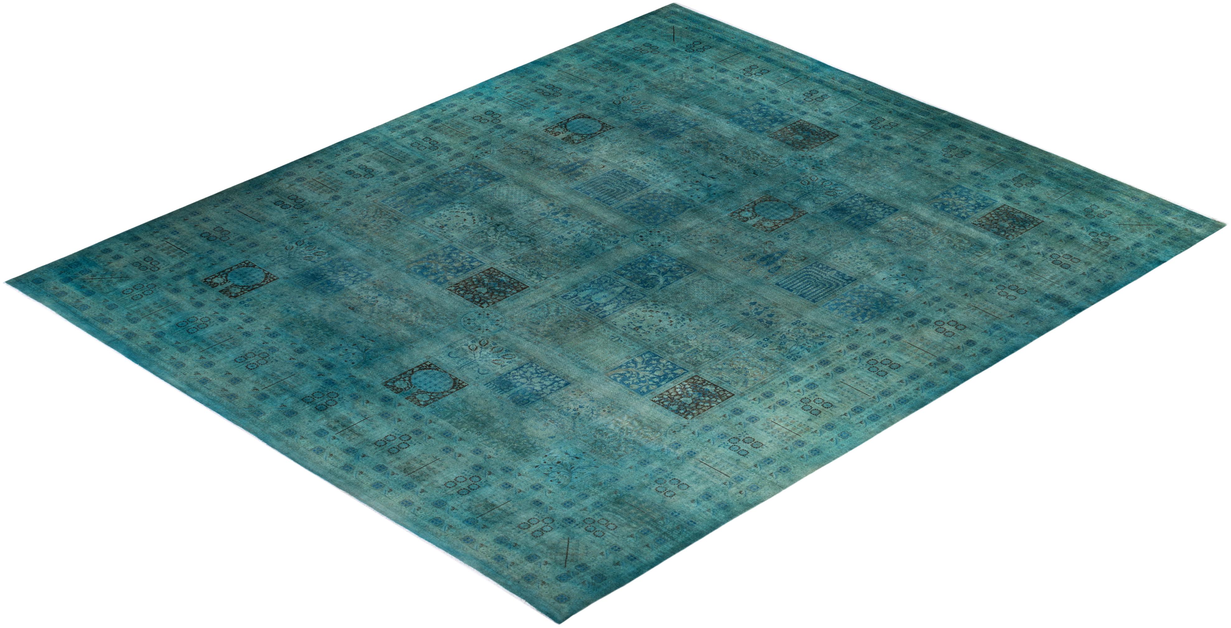 Contemporary Fine Vibrance Hand Knotted Wool Light Blue Area Rug For Sale 4