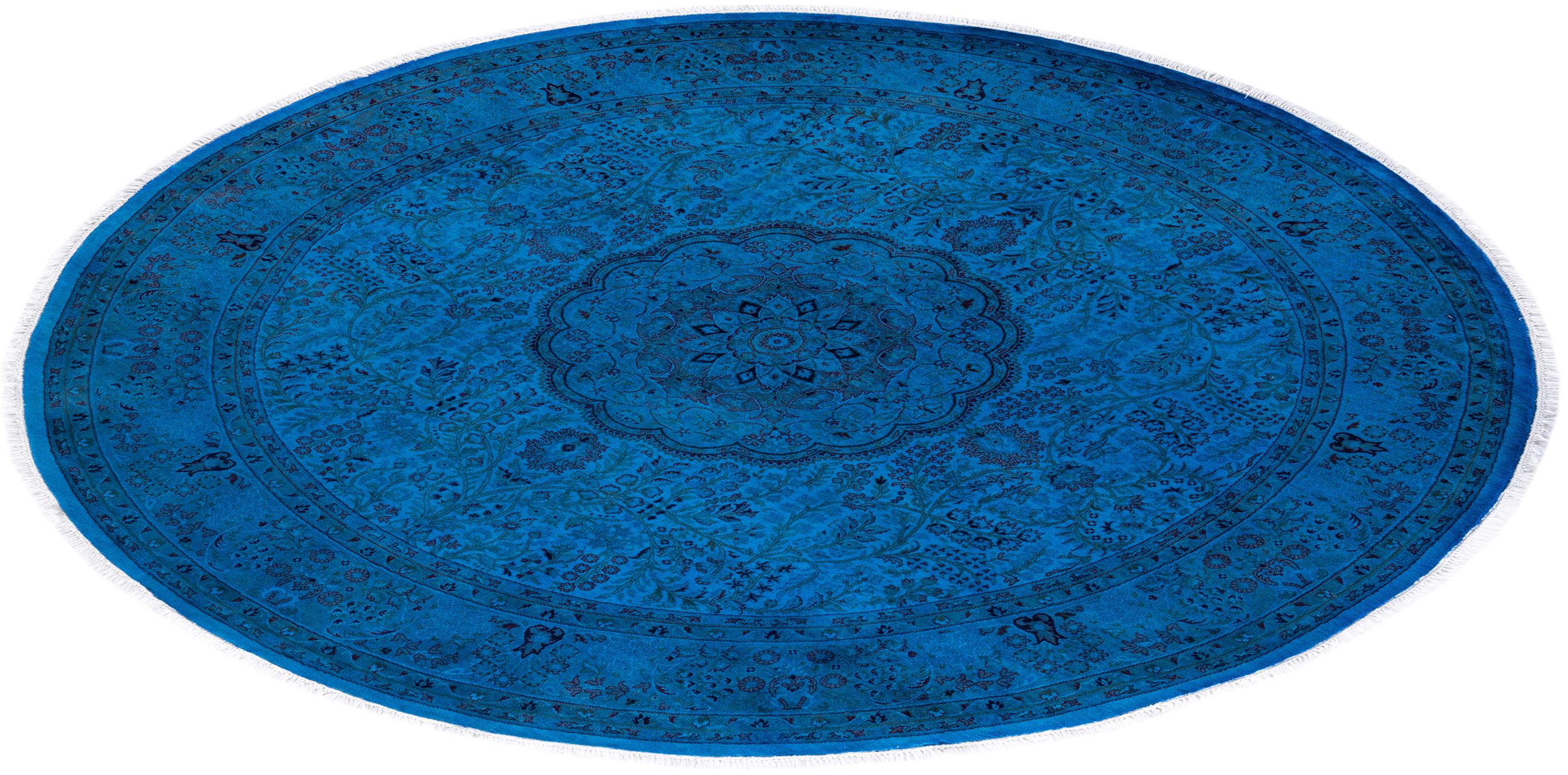 Contemporary Fine Vibrance Hand Knotted Wool Light Blue Round Area Rug For Sale 4