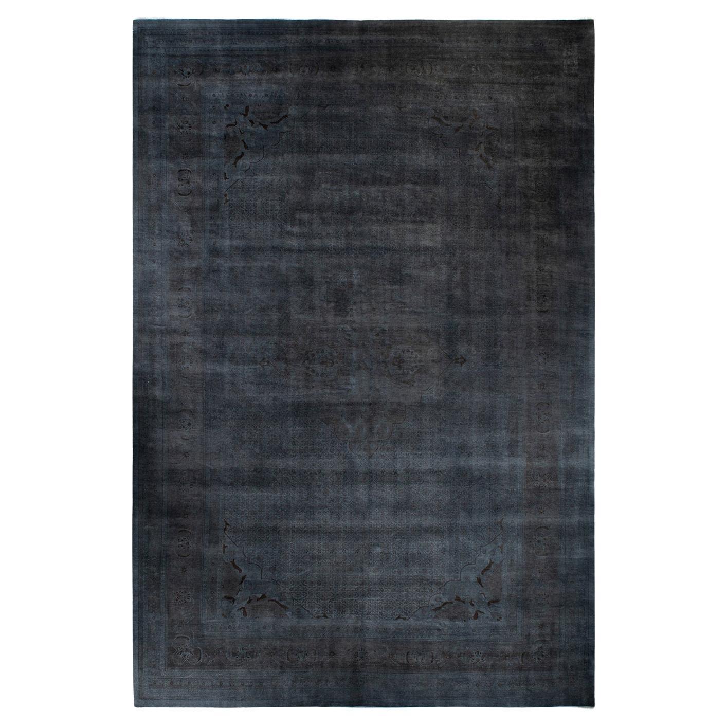 Contemporary Fine Vibrance Hand Knotted Wool Light Gray Area Rug For Sale