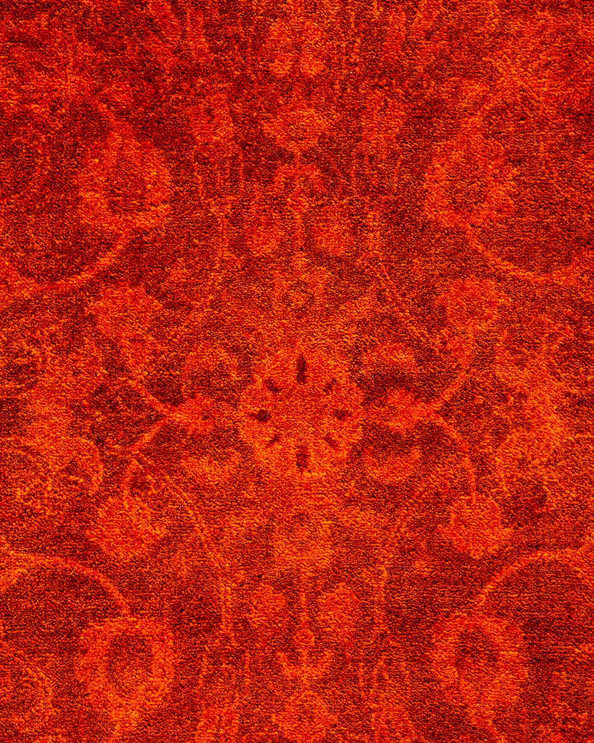 Contemporary Fine Vibrance Hand Knotted Wool Orange Area Rug (Pakistanisch) im Angebot