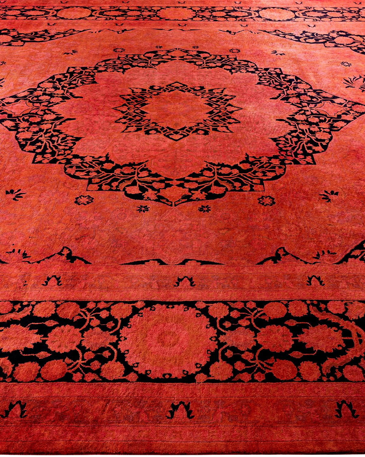 Tappeto contemporaneo Fine Vibrance in lana annodata a mano di colore arancione In condizioni Nuovo in vendita a Norwalk, CT