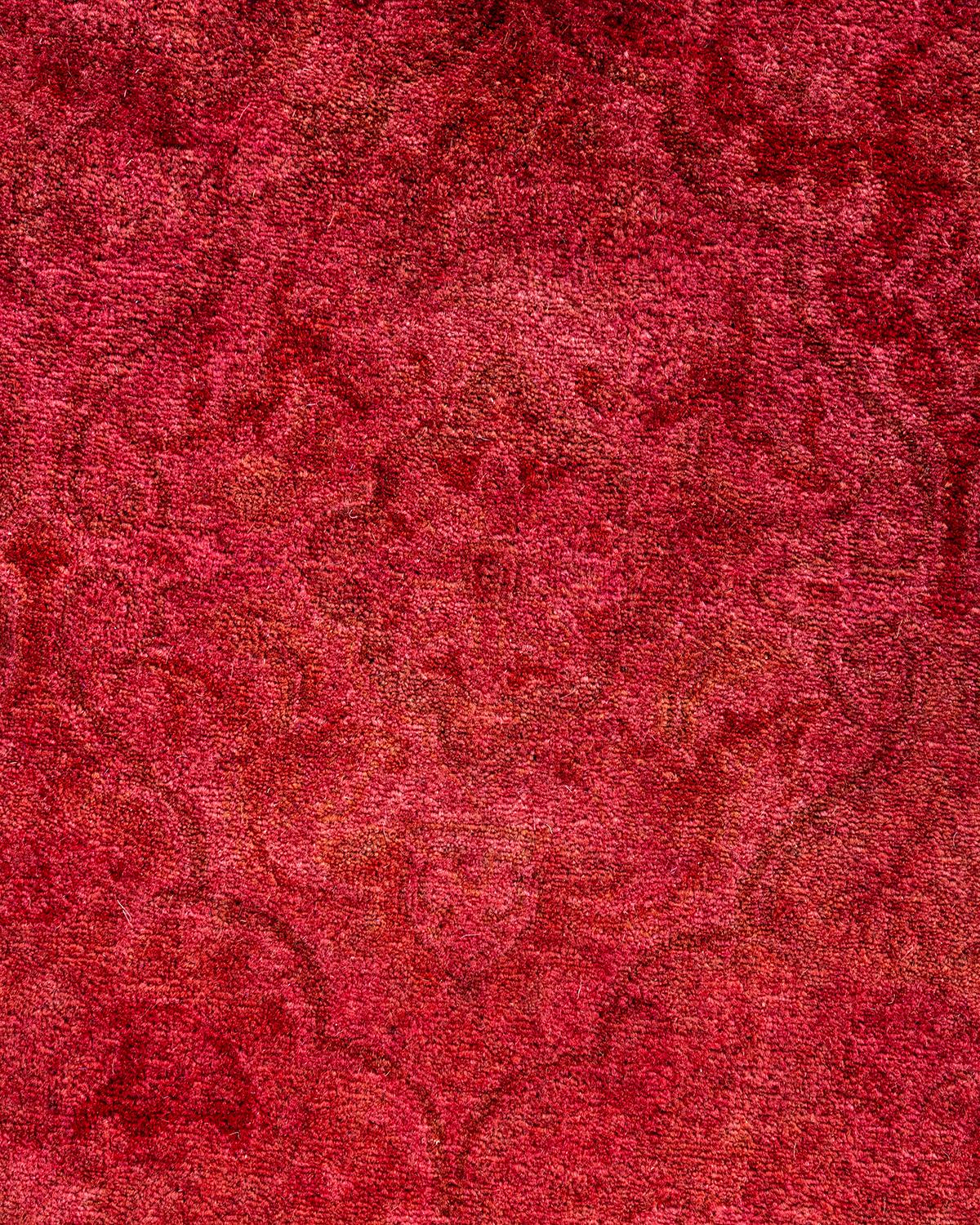 Pakistanais Contemporary Fine Vibrance Hand Knotted Wool Pink Area Rug (Tapis de sol en laine rose nouée à la main) en vente