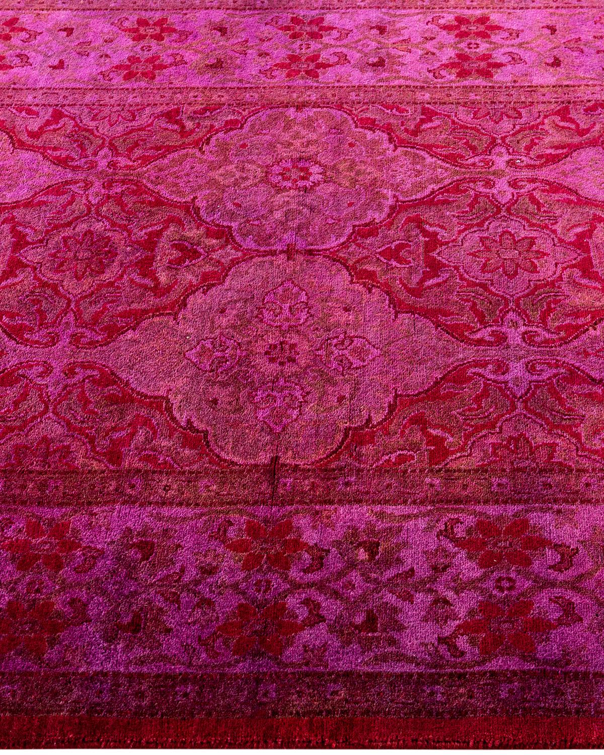 Contemporary Fine Vibrance Hand Knotted Wool Pink Area Rug (Tapis de sol en laine rose nouée à la main) Neuf - En vente à Norwalk, CT