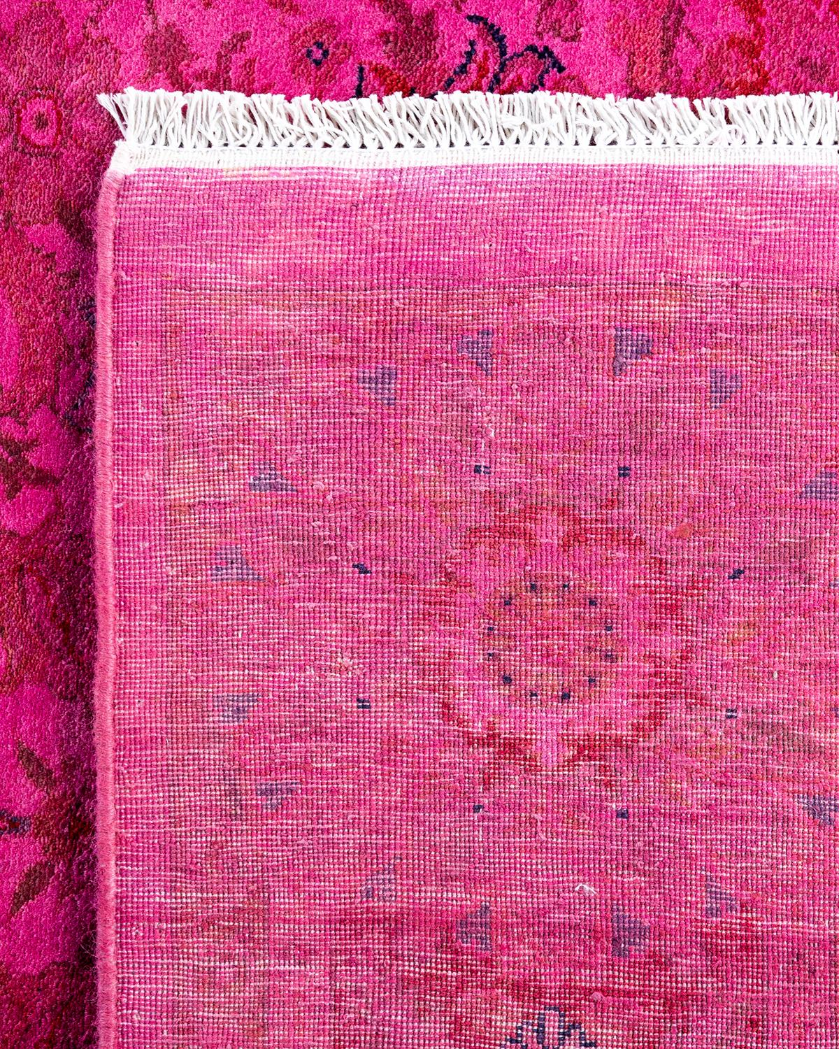 Contemporary Fine Vibrance Hand Knotted Wool Pink Area Rug  For Sale 1