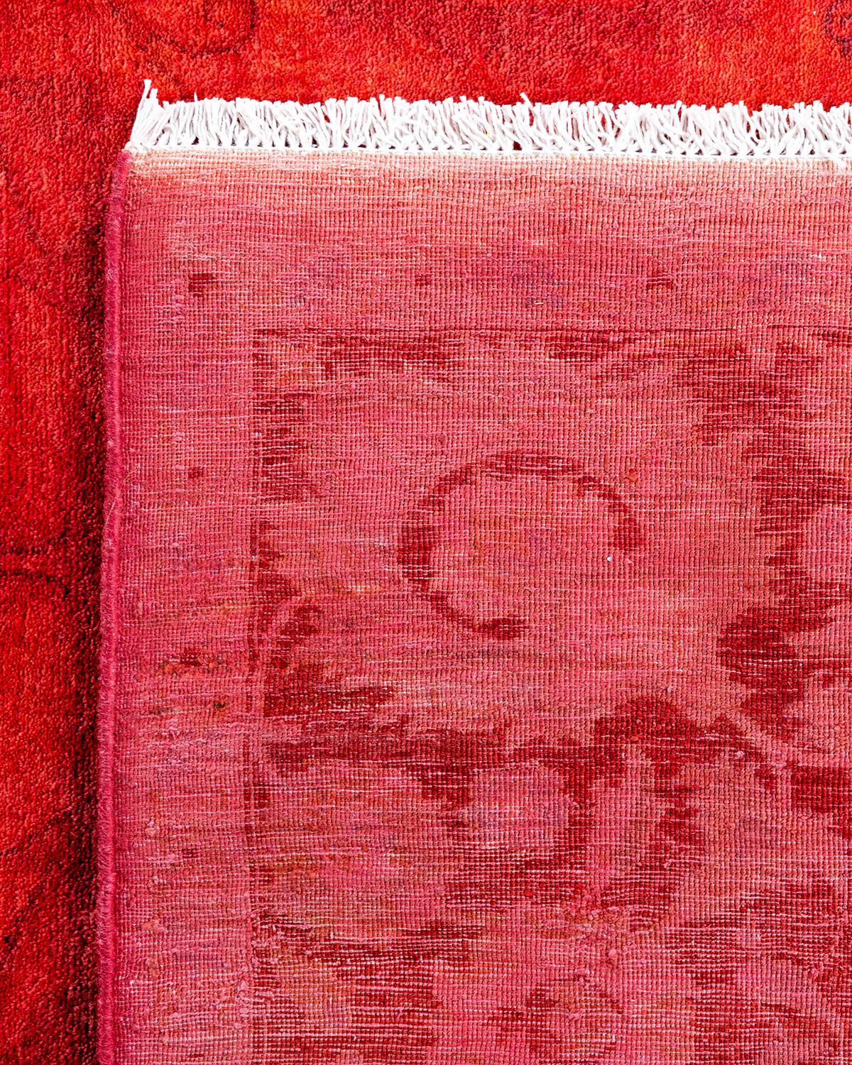 Contemporary Fine Vibrance Hand Knotted Wool Pink Area Rug  (21. Jahrhundert und zeitgenössisch) im Angebot