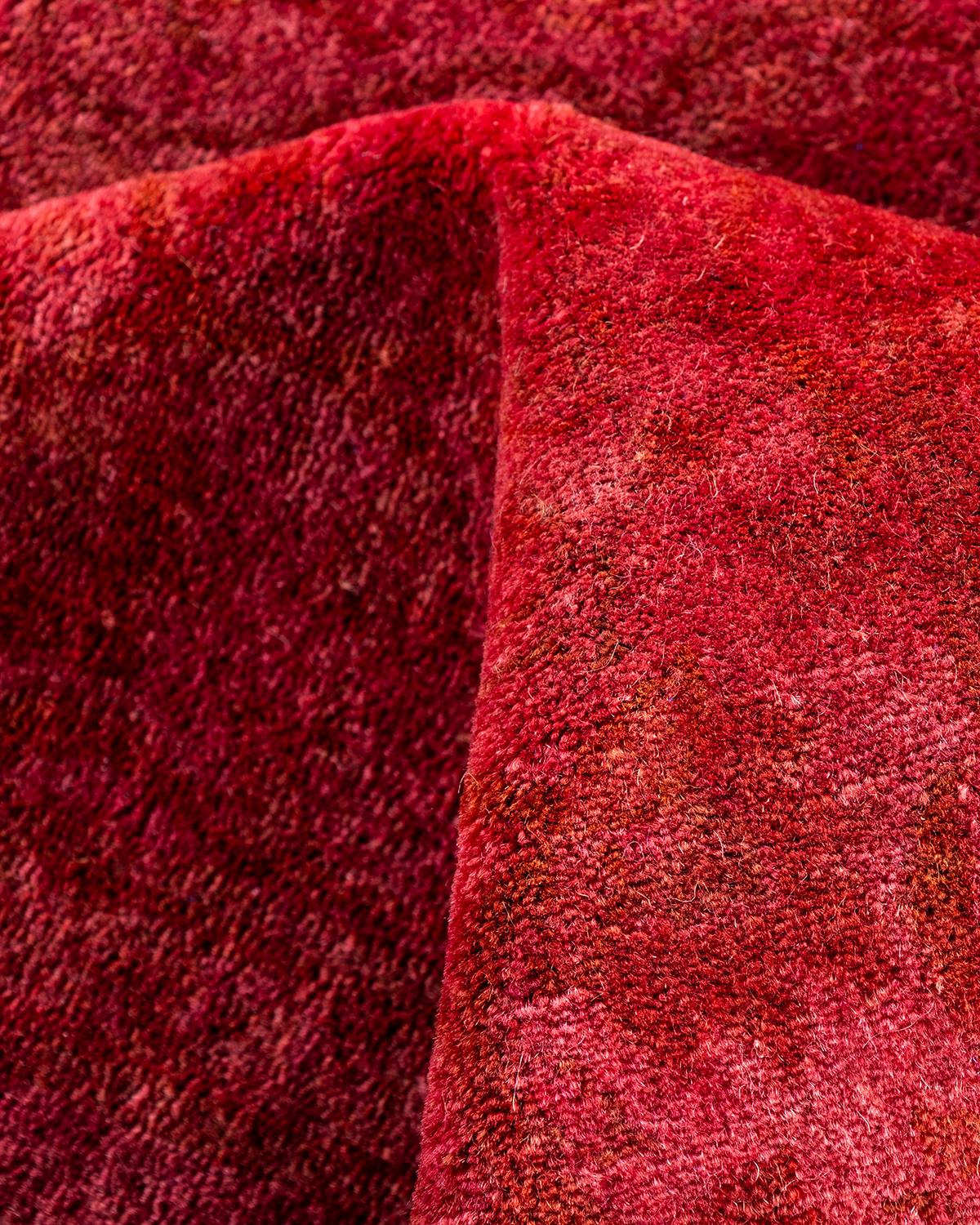 Contemporary Fine Vibrance Hand Knotted Wool Pink Area Rug (Tapis de sol en laine rose nouée à la main) en vente 1