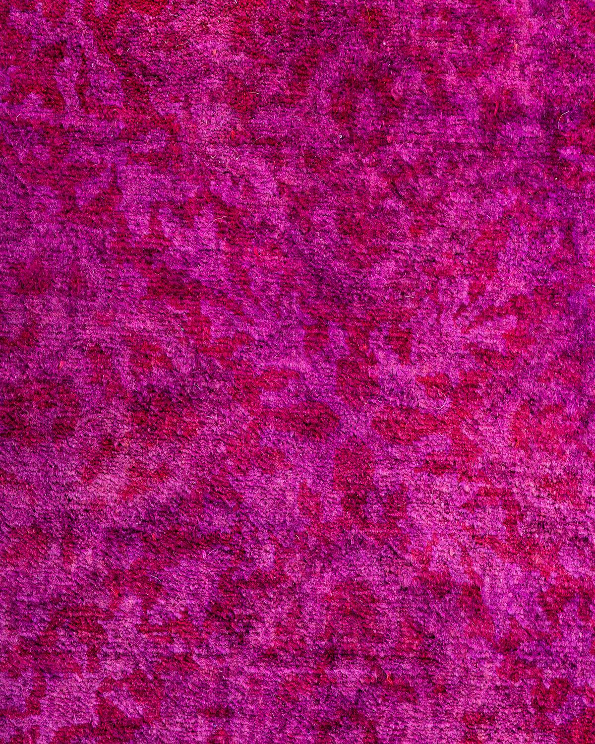 Pakistani Contemporary Fine Vibrance Hand Knotted Wool Pink Round Area Rug