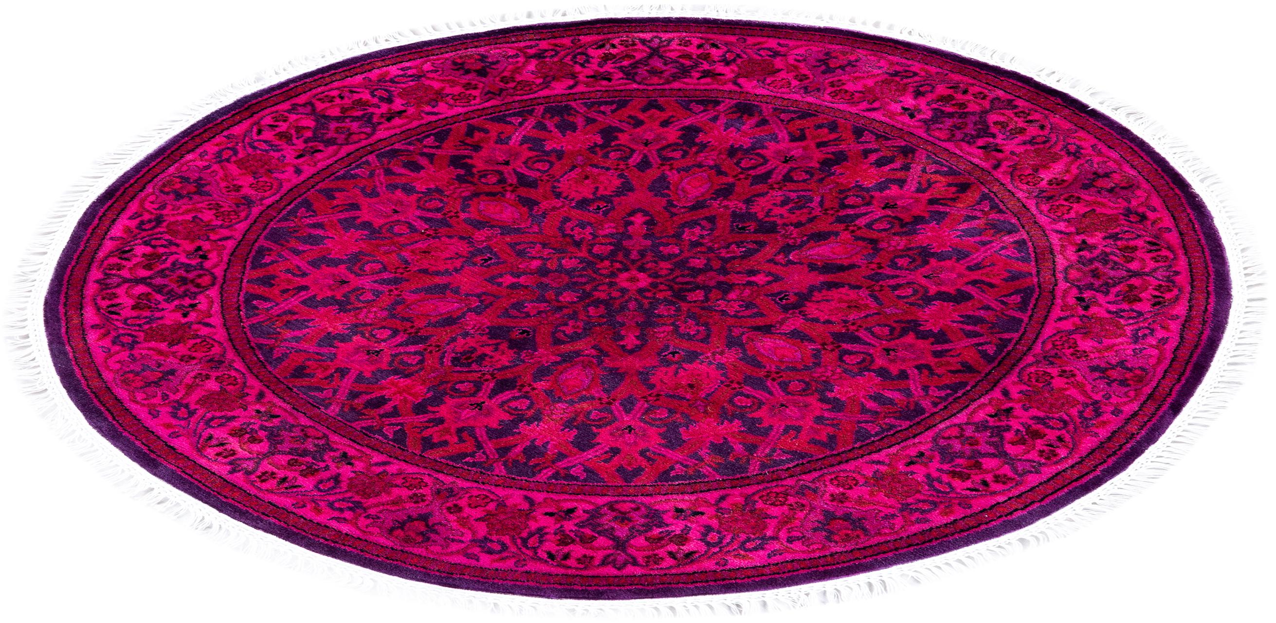 Contemporary Fine Vibrance Tappeto rotondo in lana annodata a mano di colore rosa in vendita 2