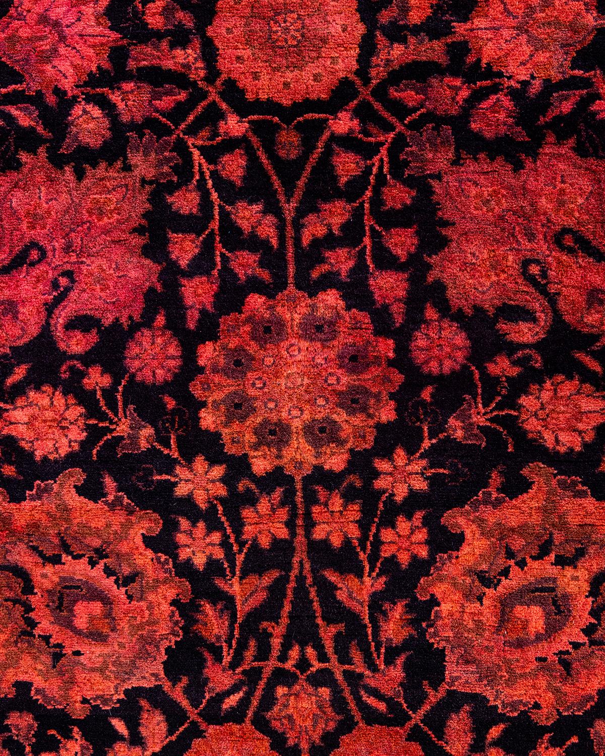Traves de Mesa Contemporáneo de Lana Fina Anudada a Mano Rosa Pakistaní en venta