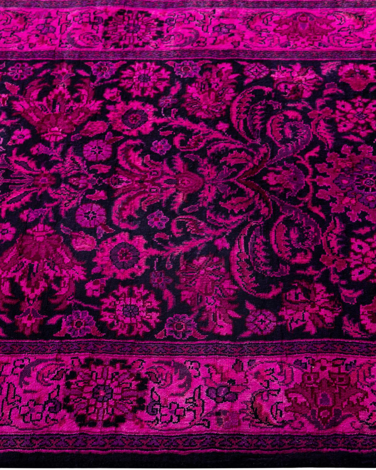 Chemin de table contemporain en laine fine nouée à la main rose Neuf - En vente à Norwalk, CT