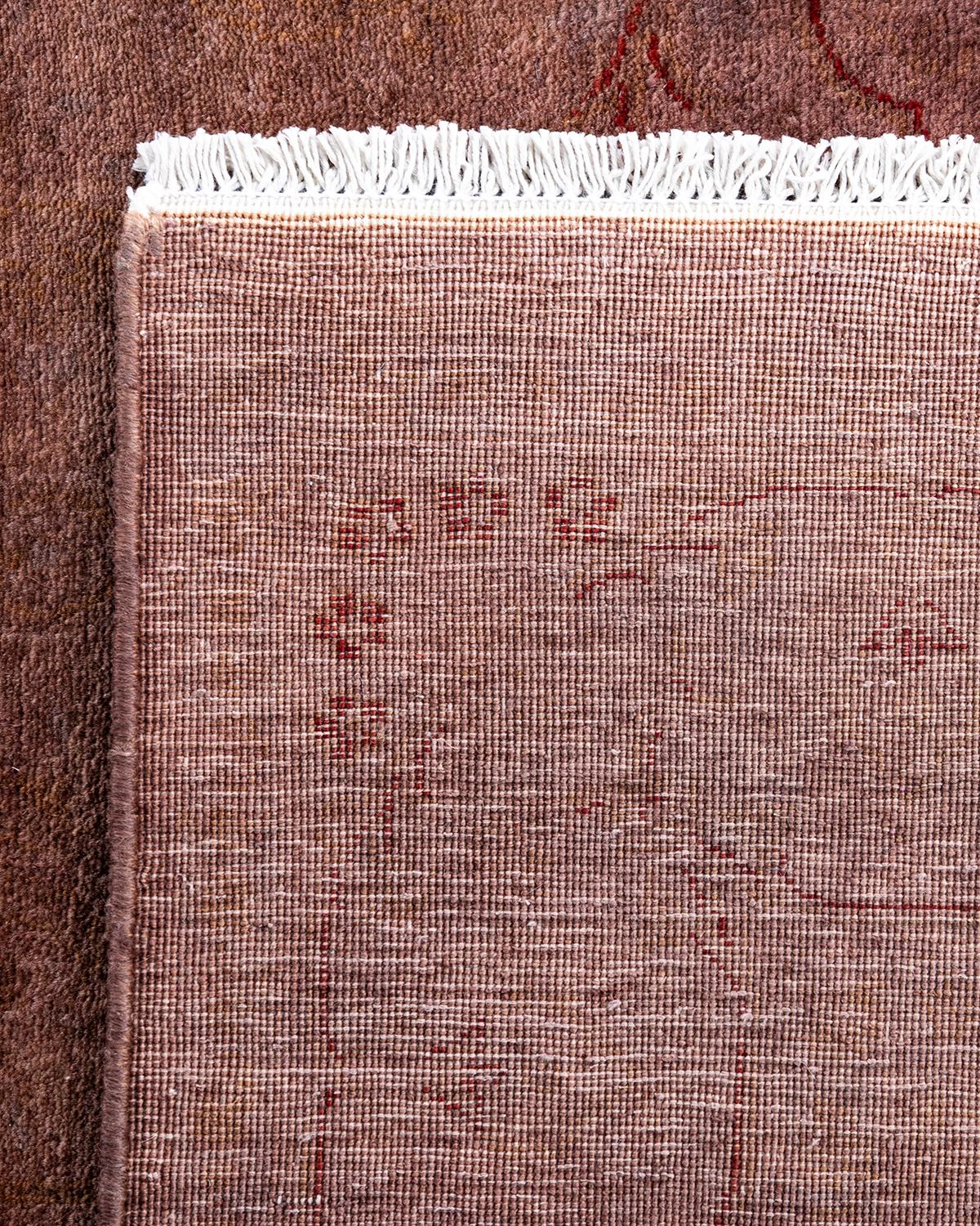 Contemporary Fine Vibrance Handgeknüpfter Läufer aus brauner Wolle (21. Jahrhundert und zeitgenössisch) im Angebot