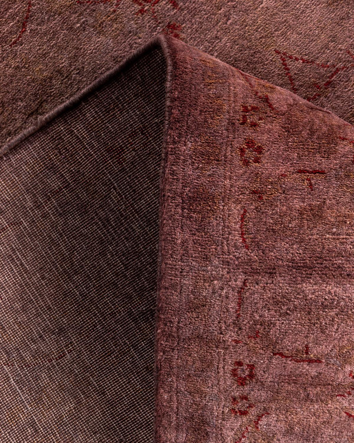 Traves de Mesa Contemporáneo de Lana Fina Anudada a Mano Marrón en venta 1